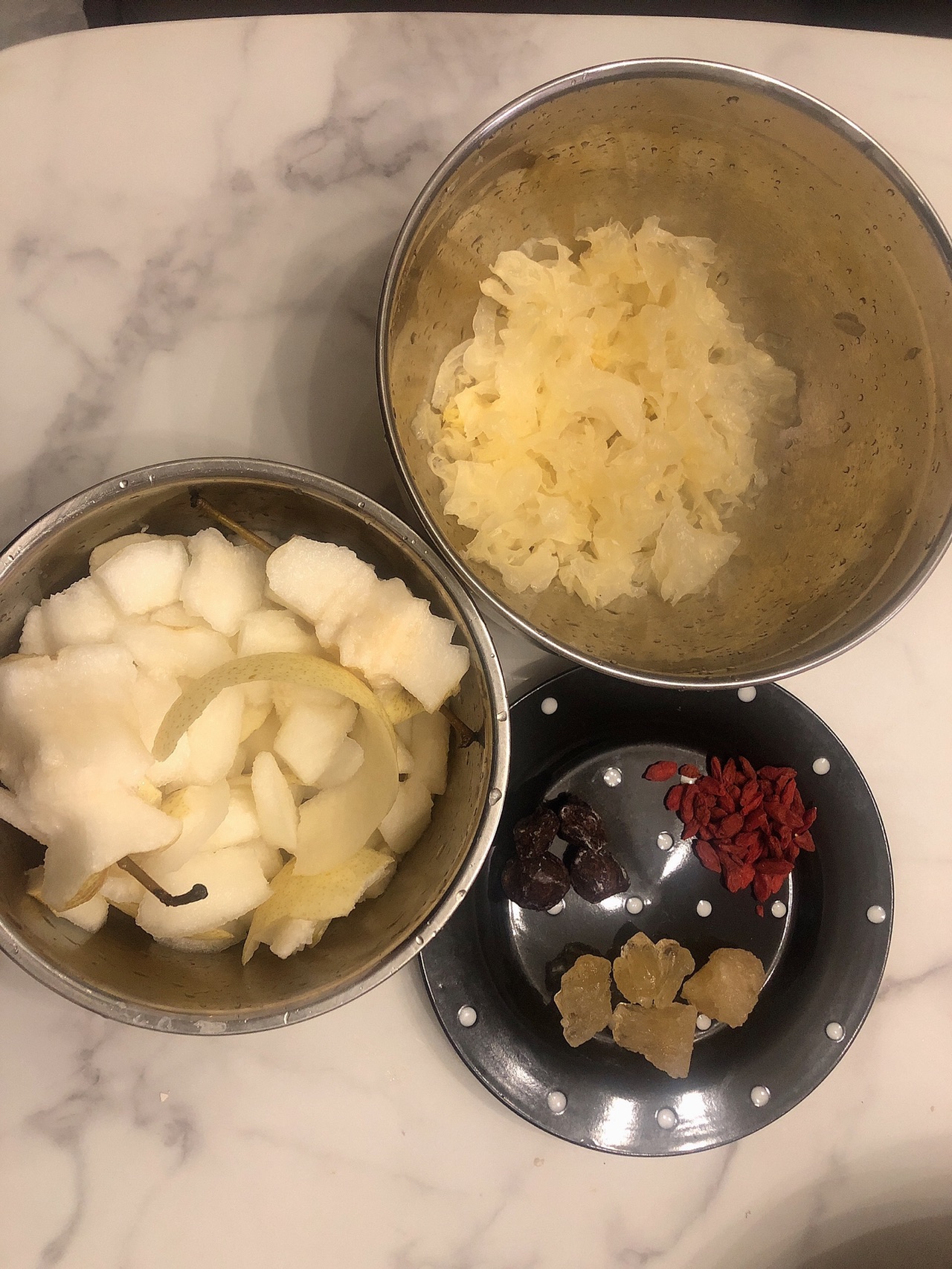 秋冬润肺的老北京吊梨汤