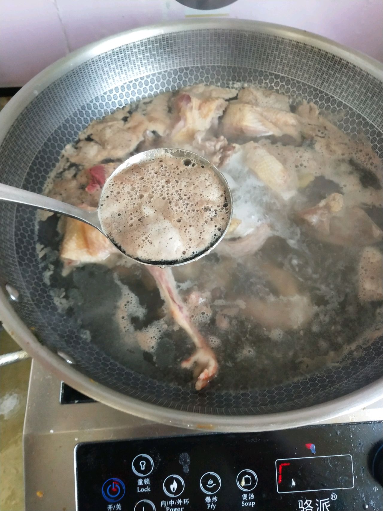 秋冬滋补汤~太子参炖鸽子