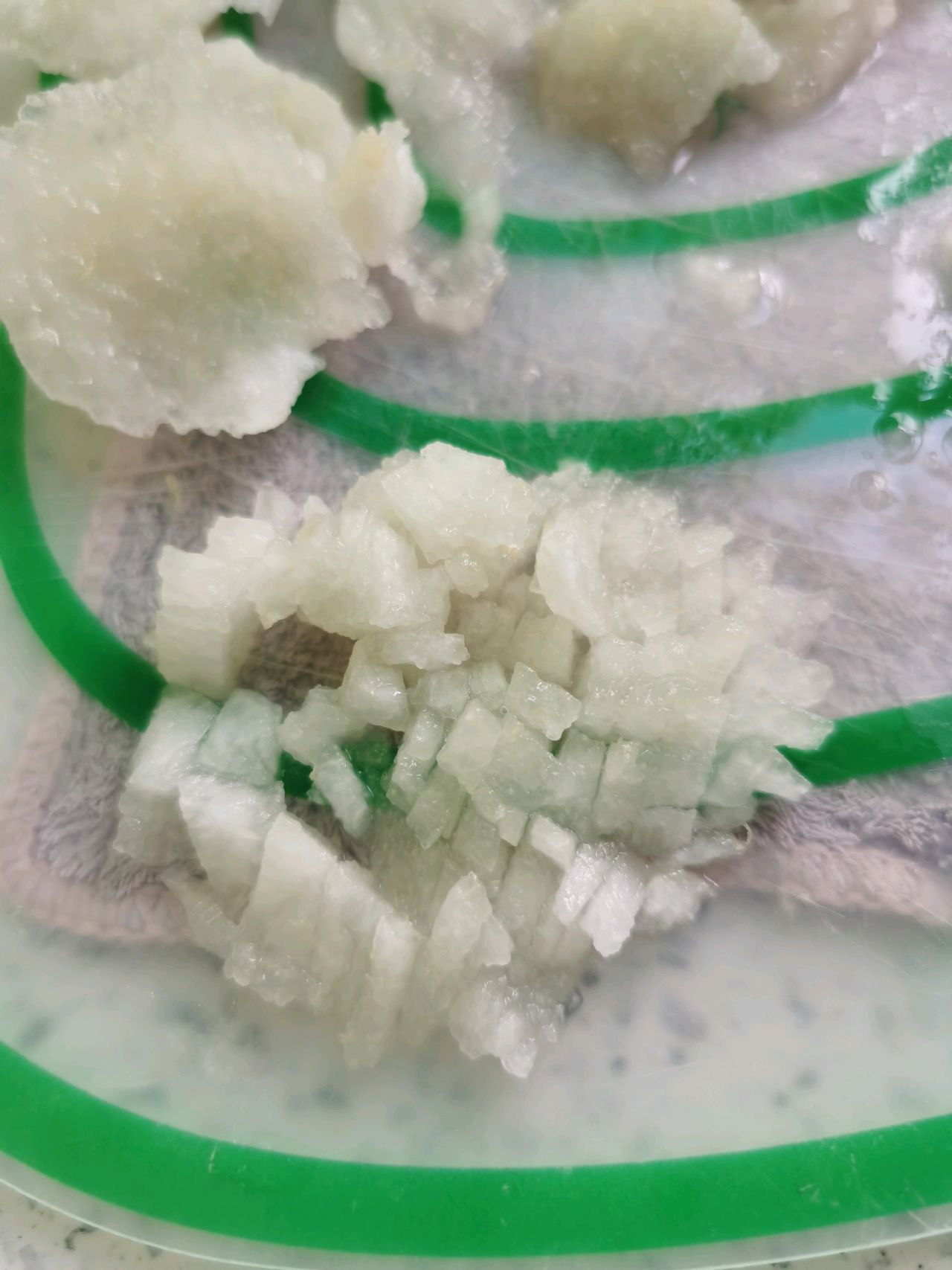 秋季润肺冰糖雪梨
