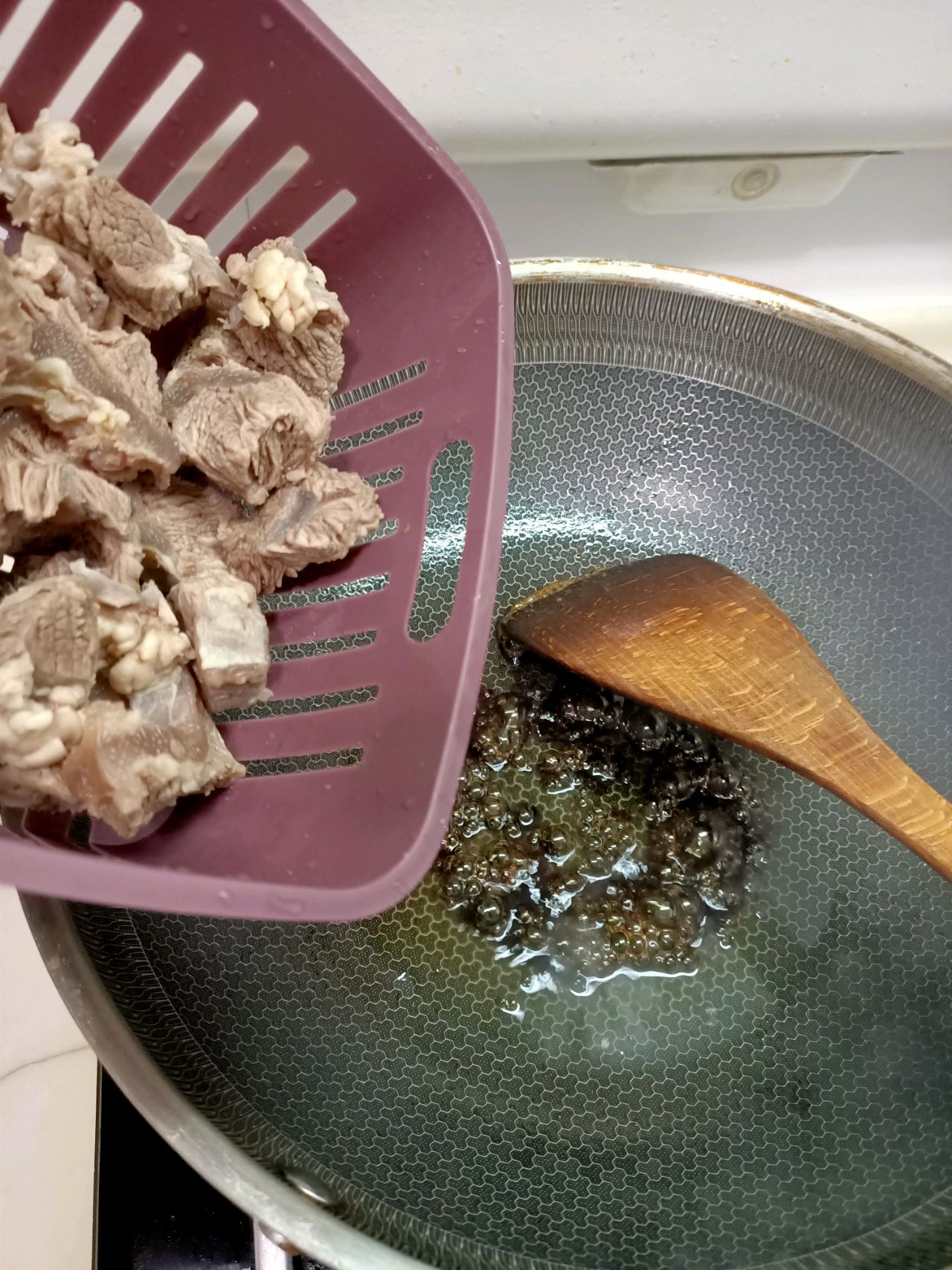 秋雨淅沥话砂锅——番茄炖牛腩