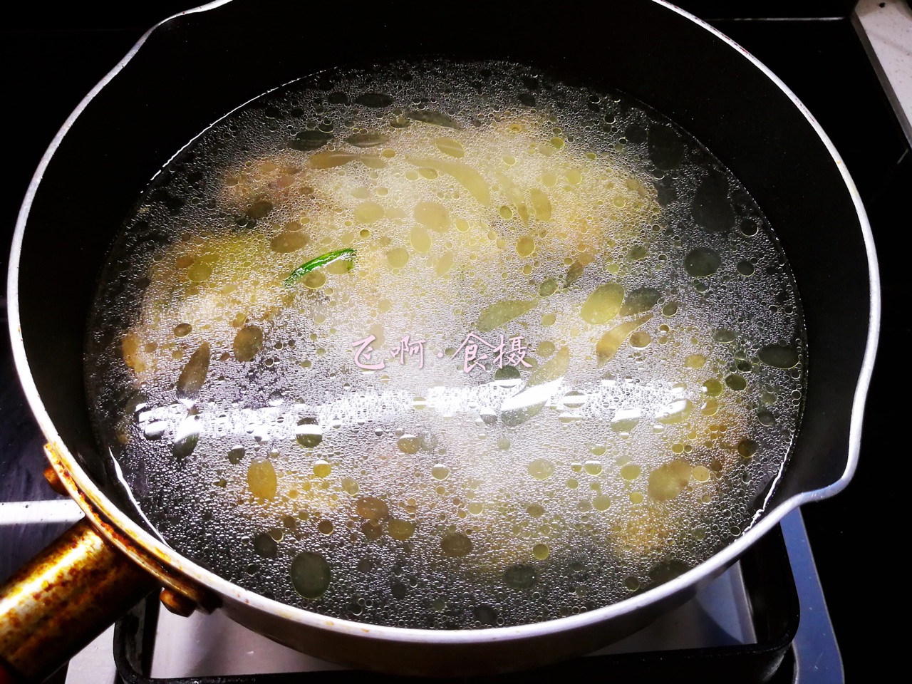 去骨雪菜笋丝黄鱼面