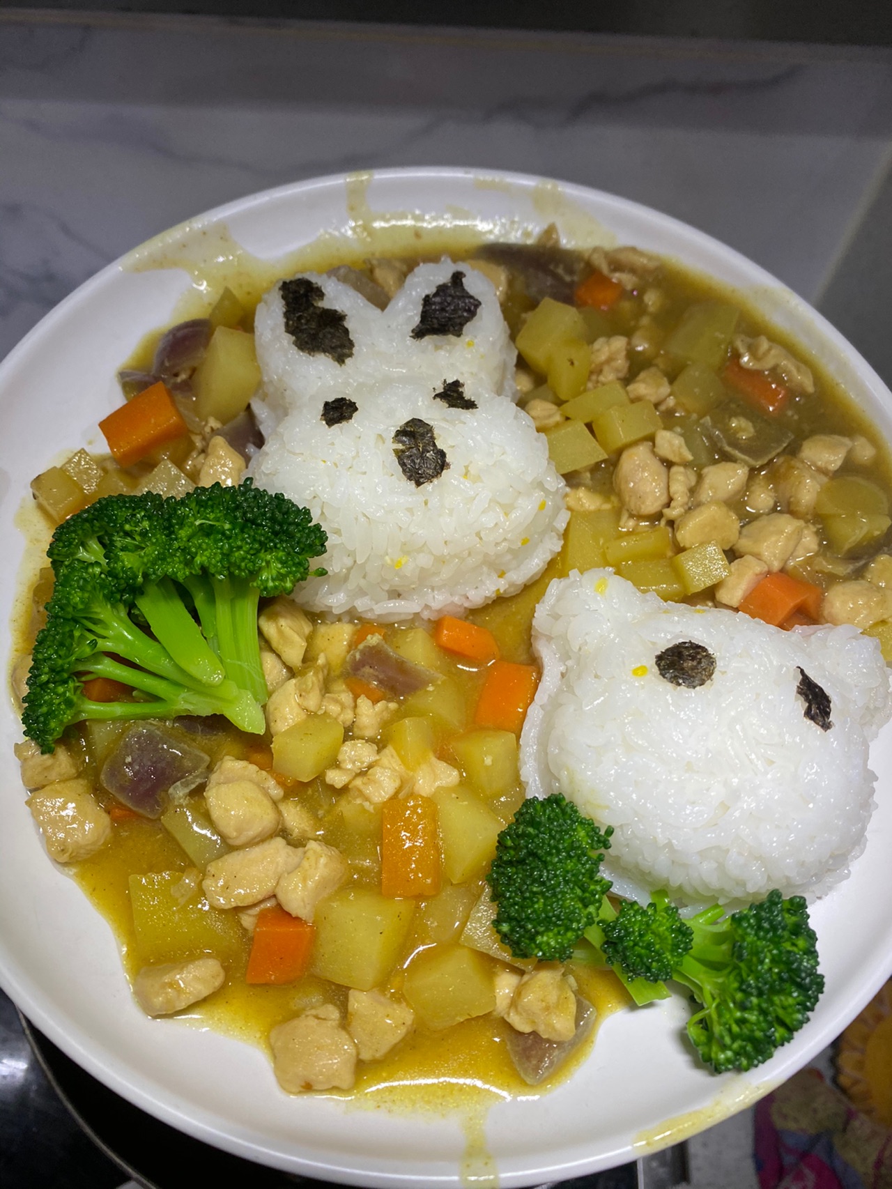 全家都爱的咖喱鸡肉饭