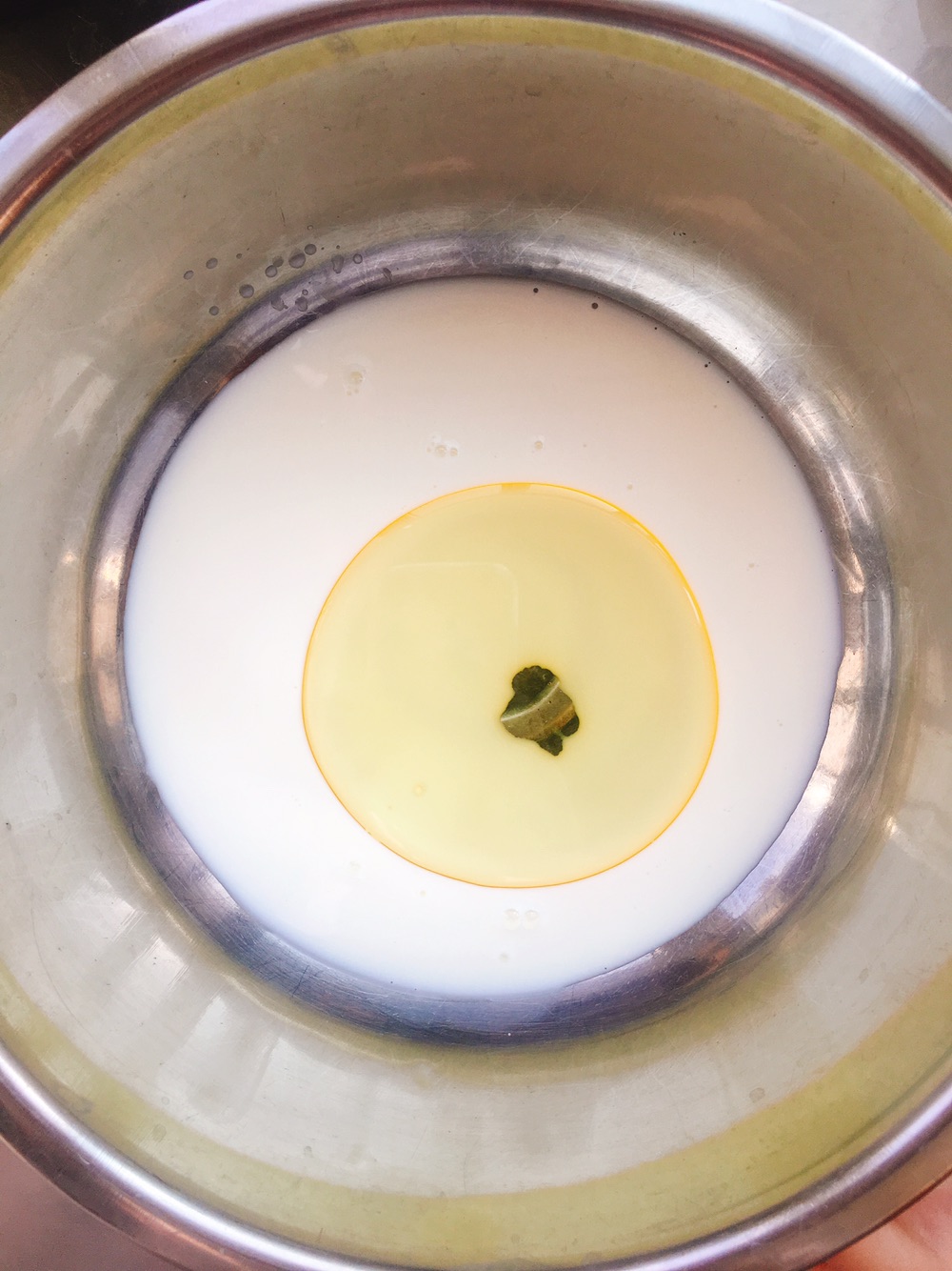 全麦黑芝麻饼干