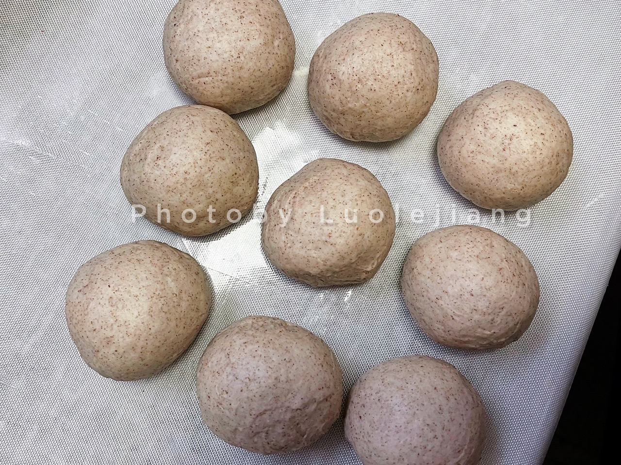 全麦焦糖核桃小餐包