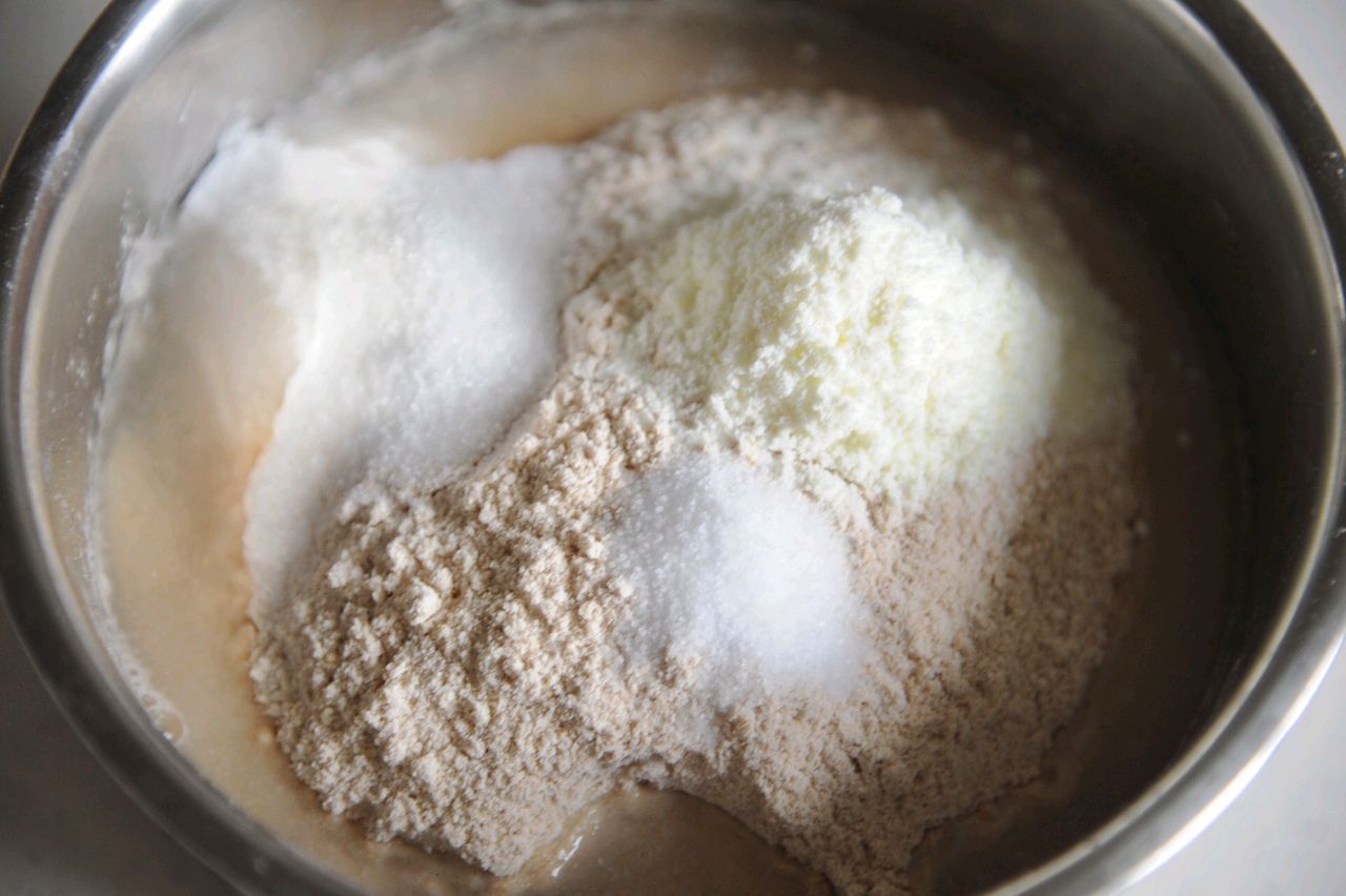 全麦杂豆小面包