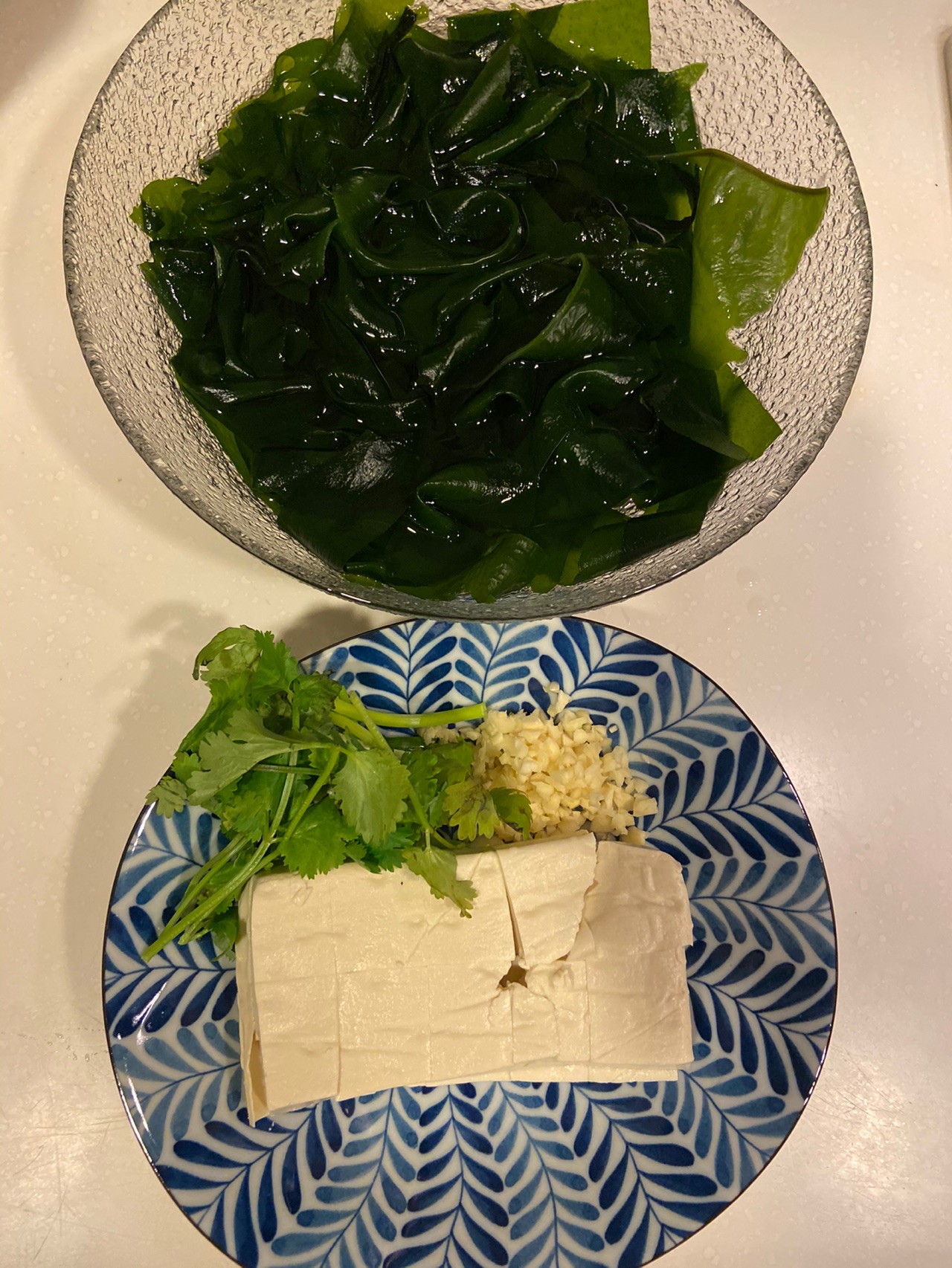 裙带菜豆腐汤