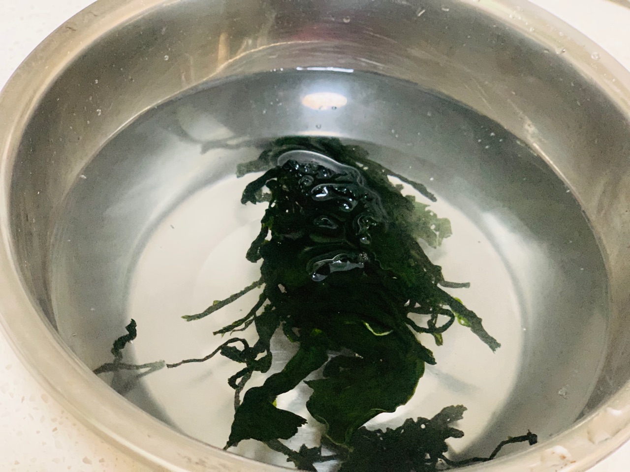 裙带口蘑鲜汤