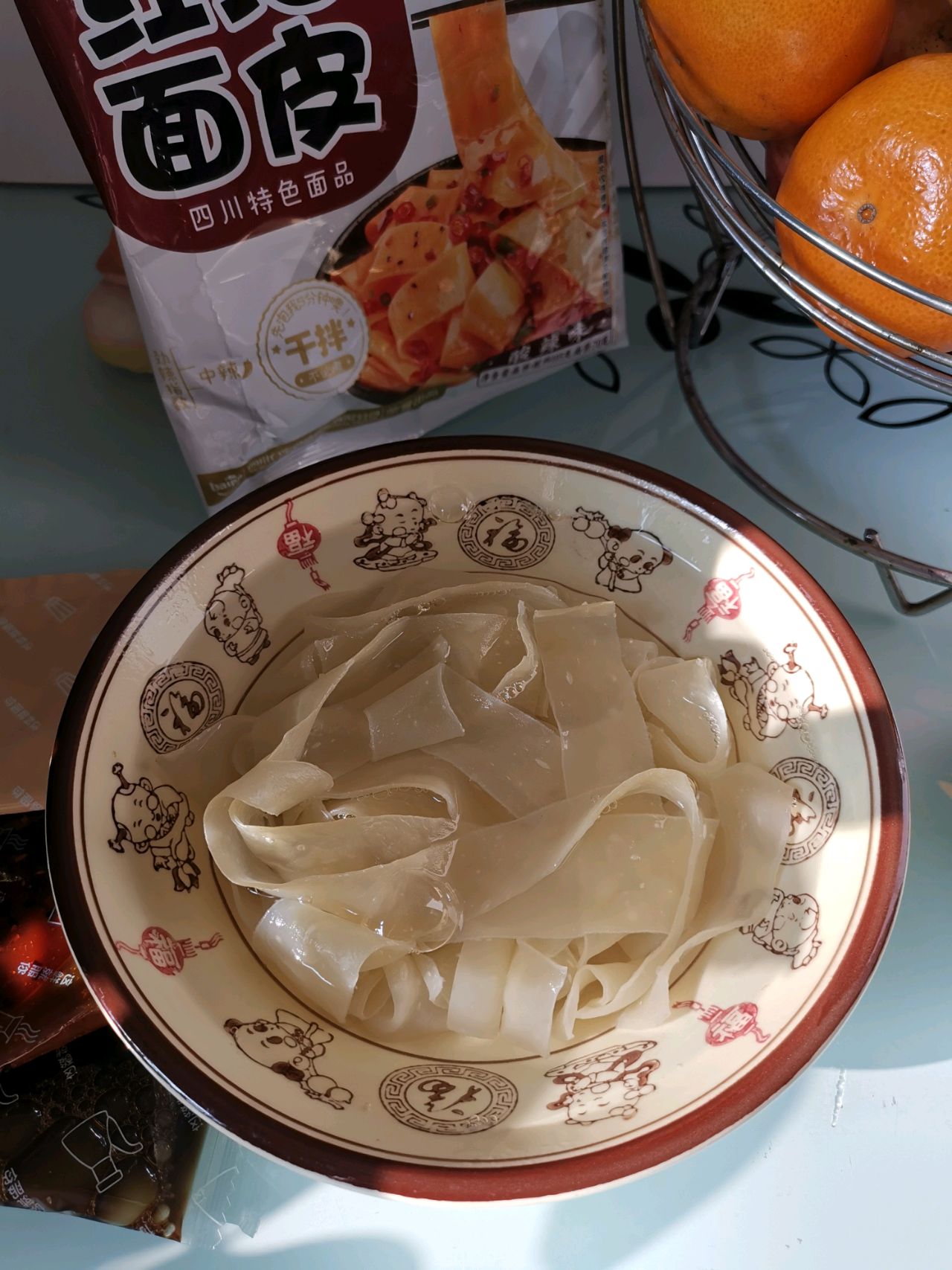 让你舍不得放下碗红油面皮
