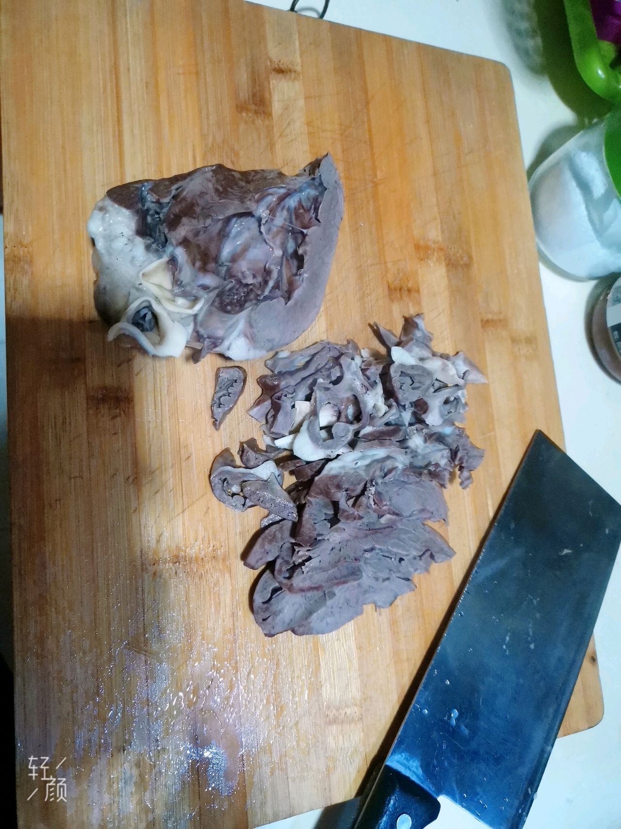 热辣滚烫的汤锅，荤豆花～