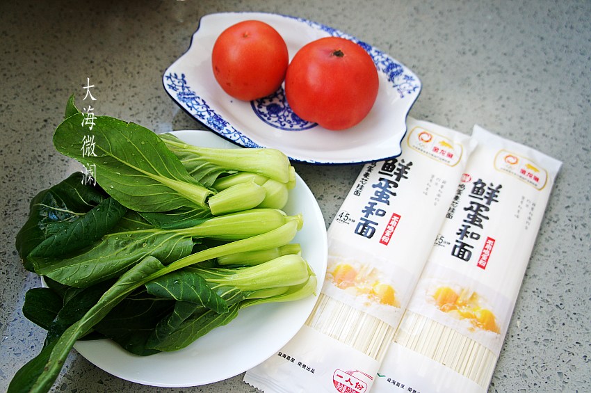 热汤面荷包蛋
