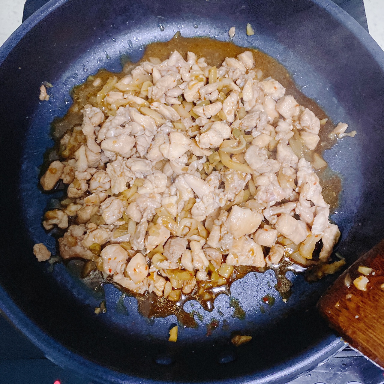 日料店才能吃到的碎鸡饭