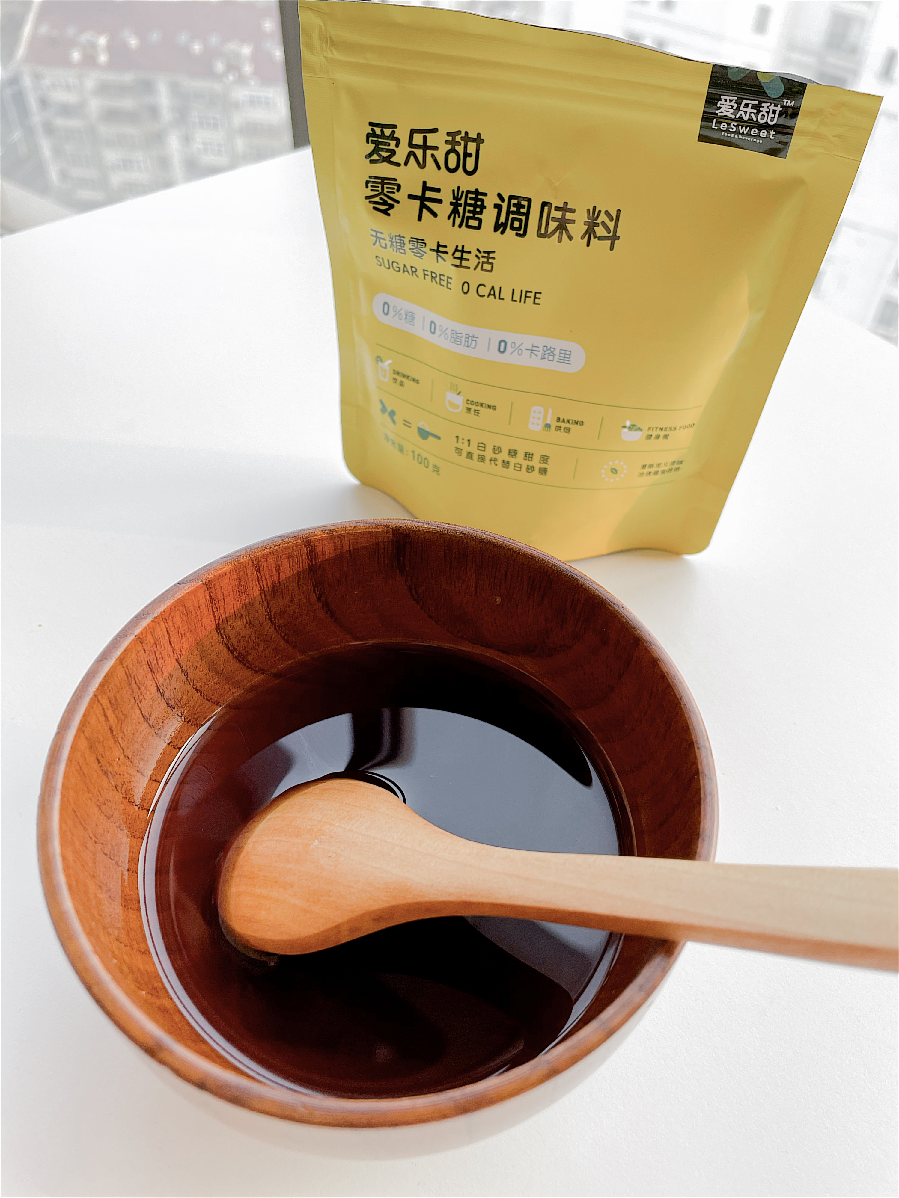 日式炒面热狗面包