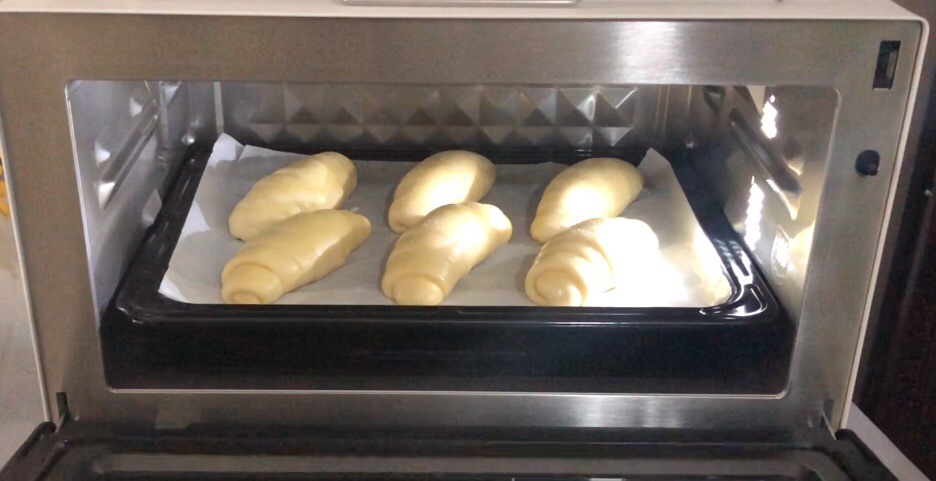 日式牛角包