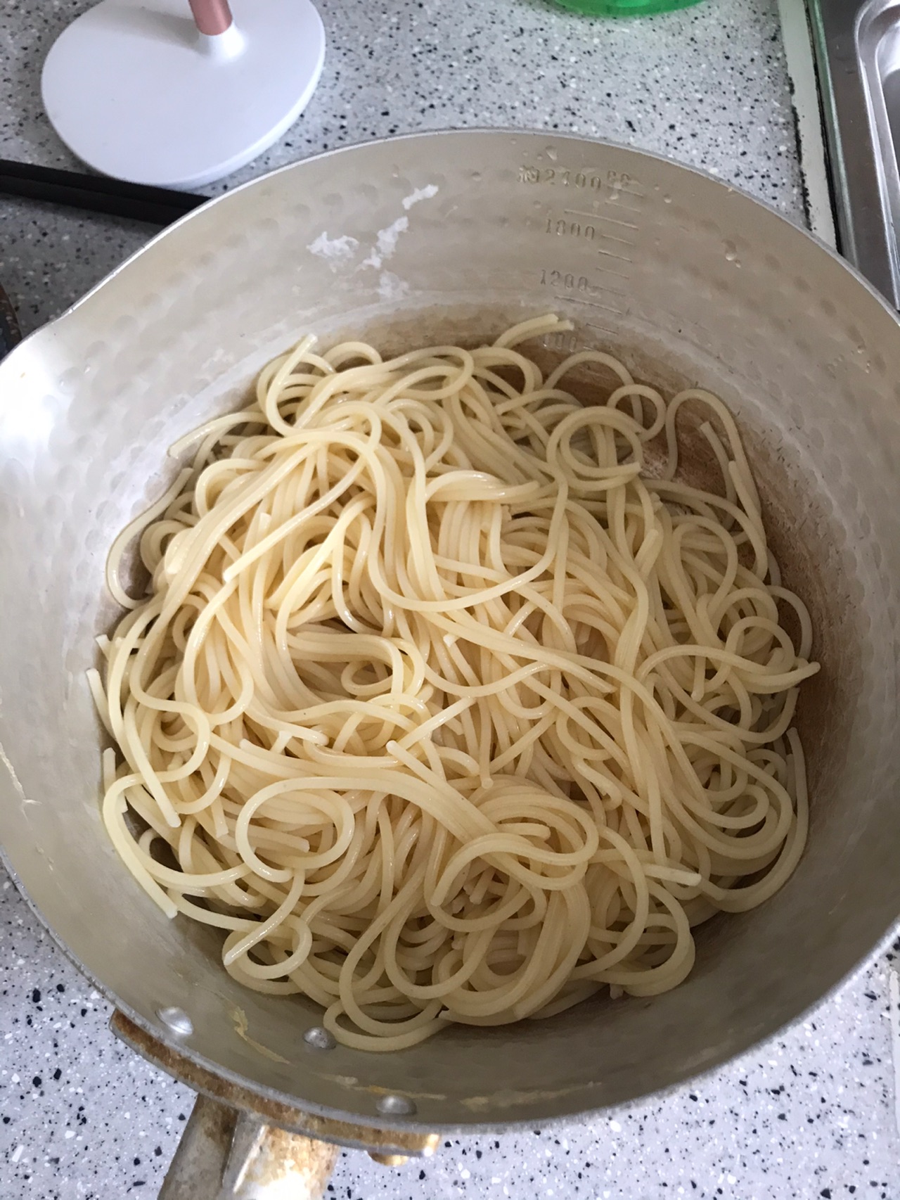 日式蒜辣意面