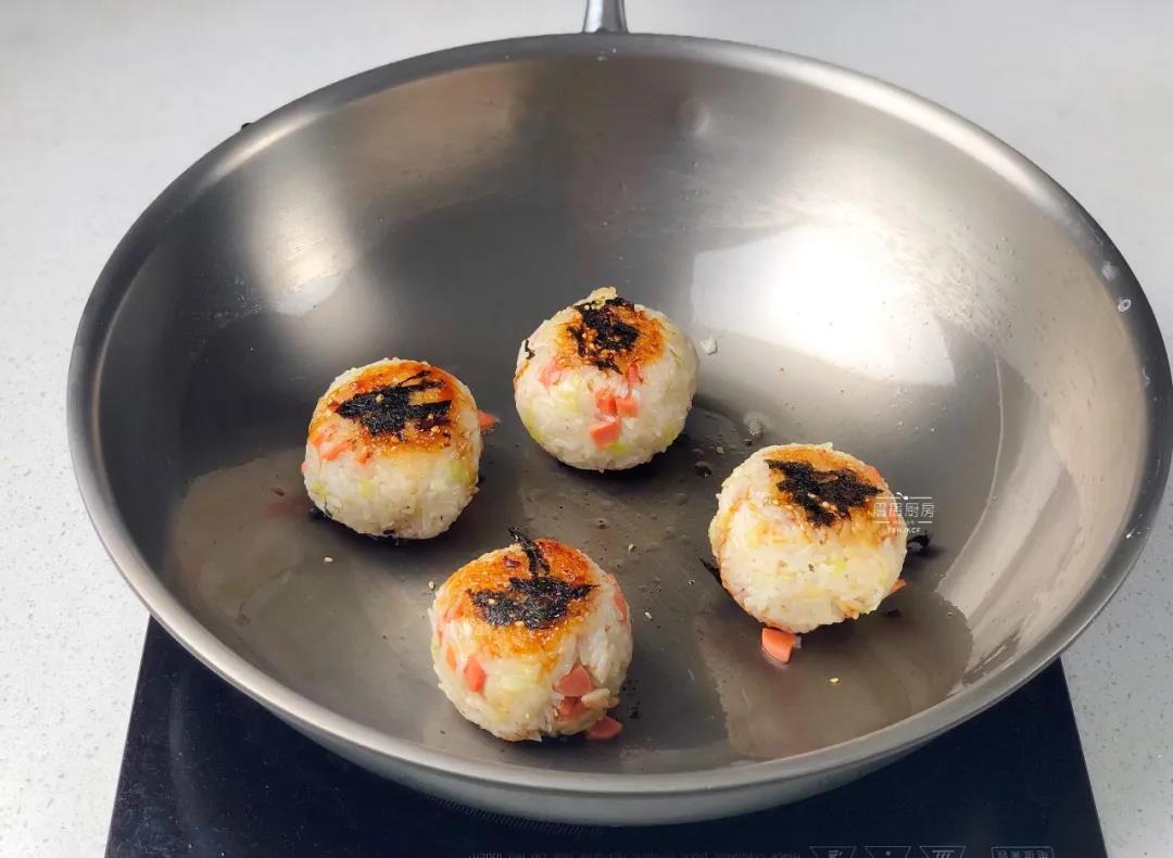 日式照烧煎饭团