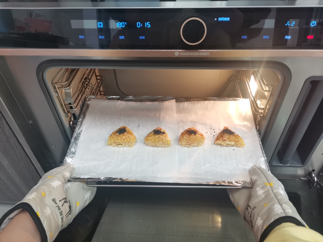 日式照烧烤饭团