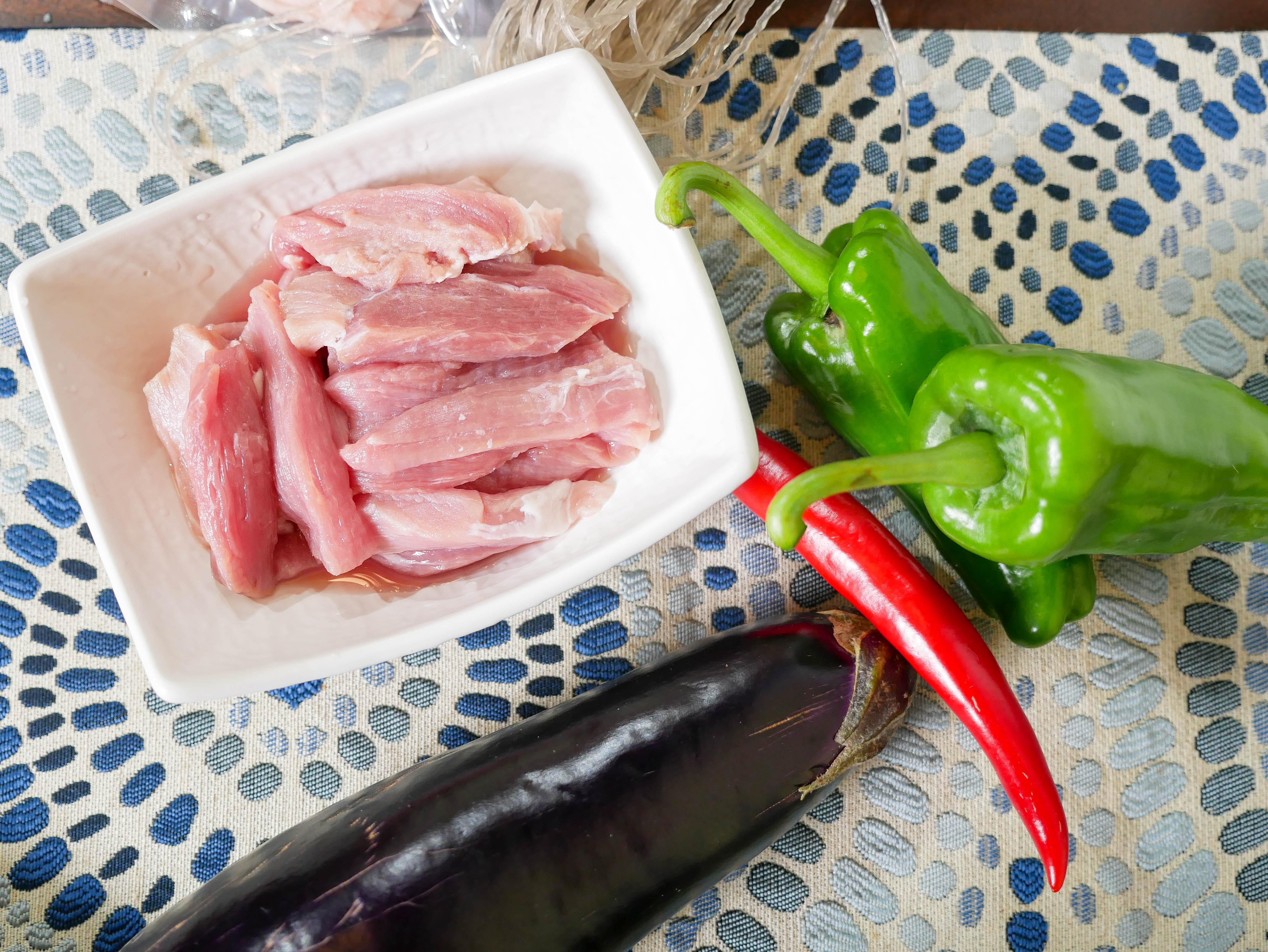 肉段烧茄子