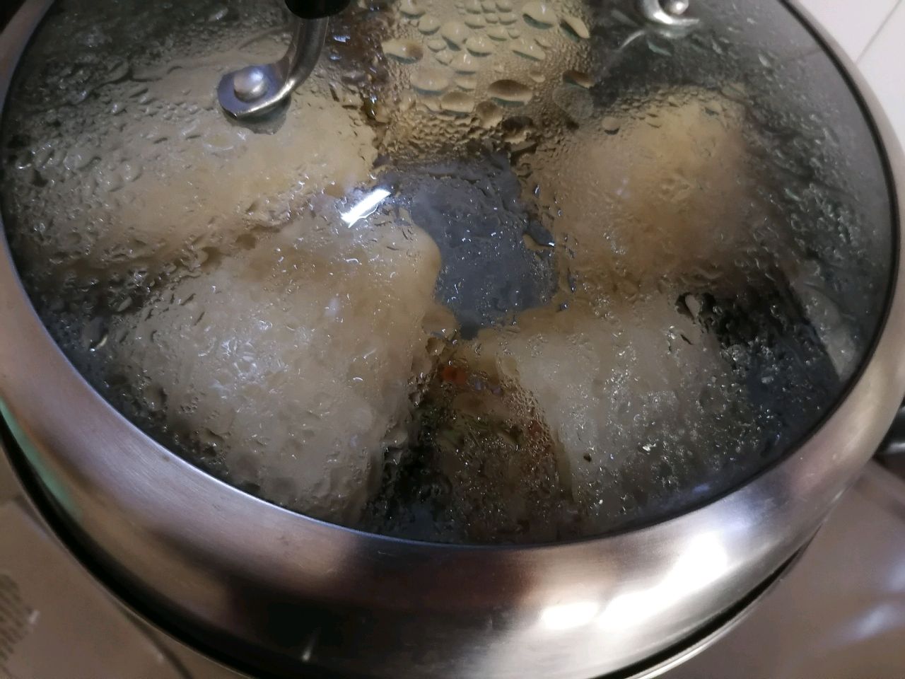 肉龙和肉卷
