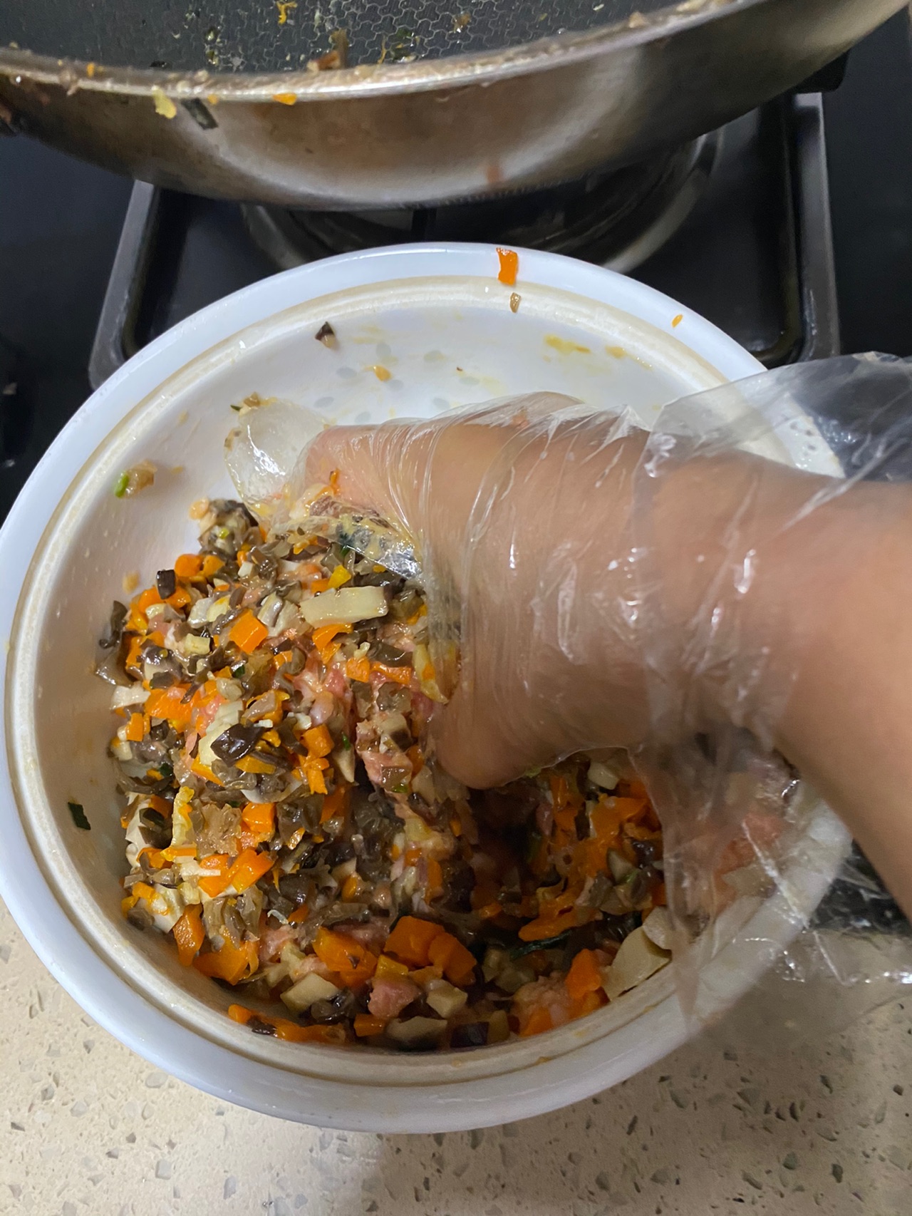 肉糜蒸虾扯蛋