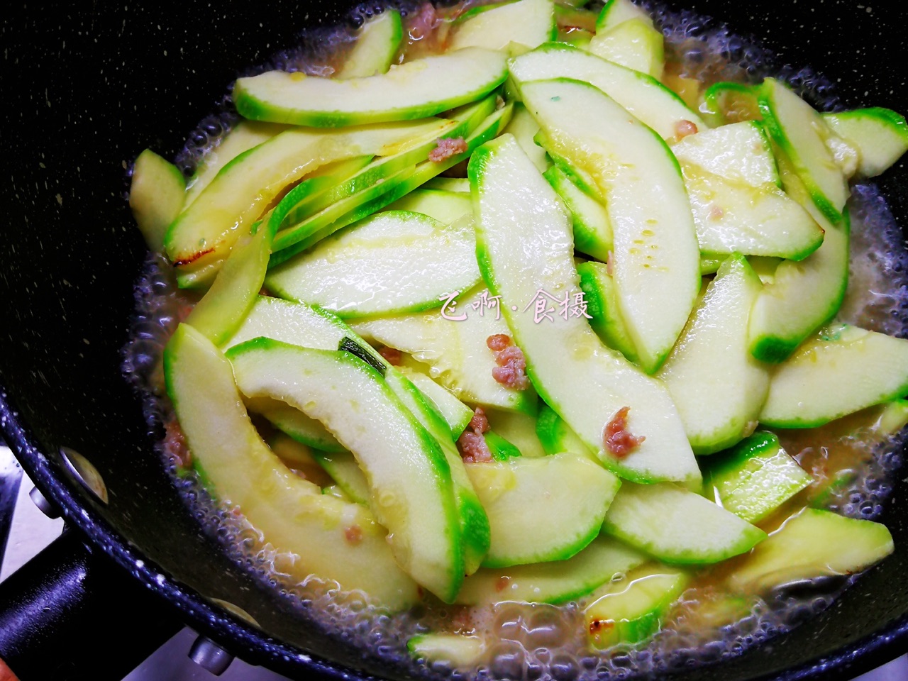 肉末炒西葫芦