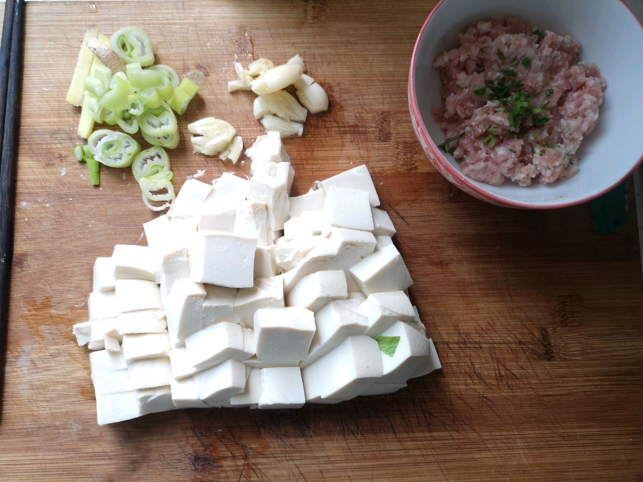 肉沫麻辣豆腐