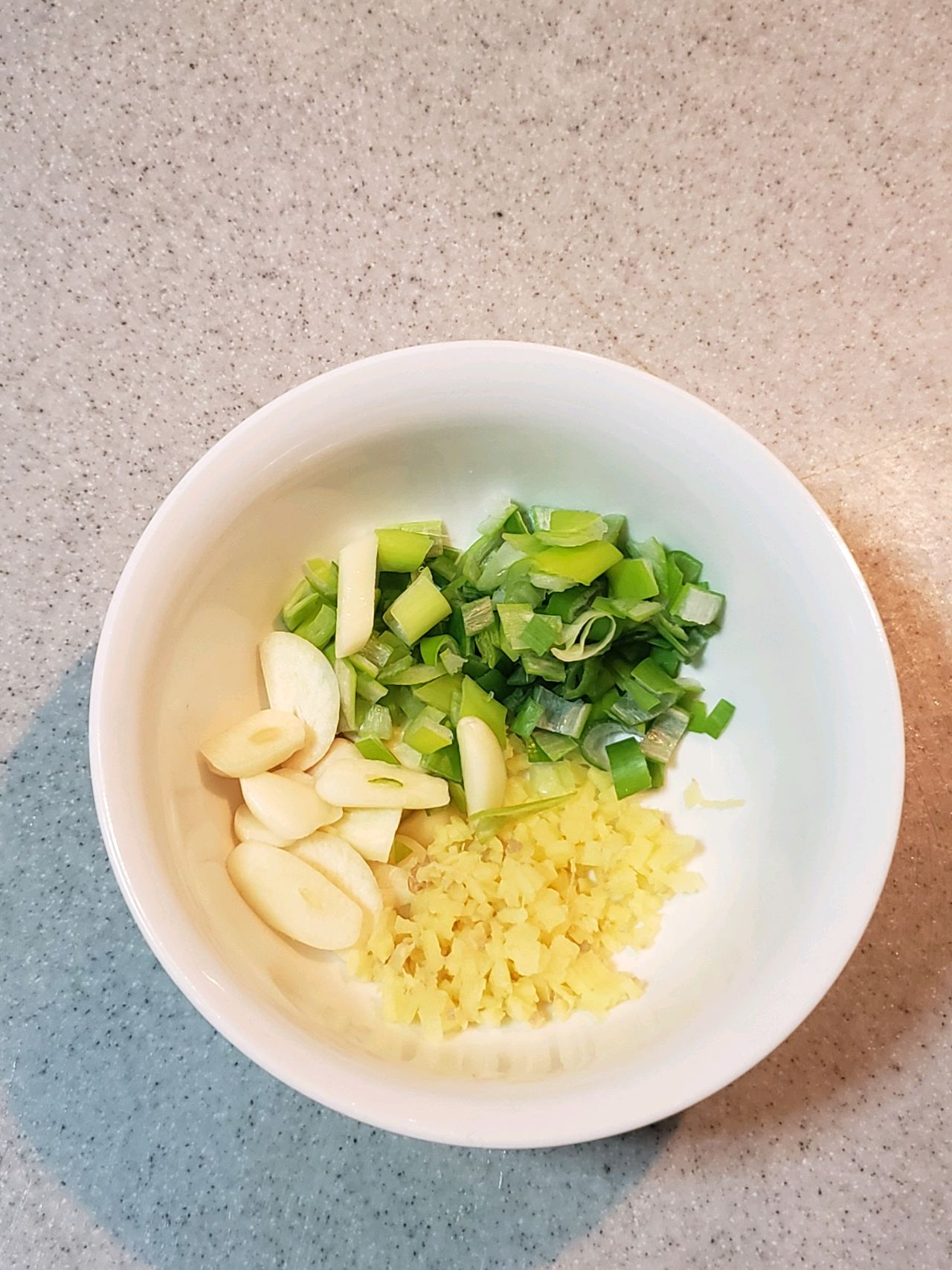 肉沫小白菜炖豆腐