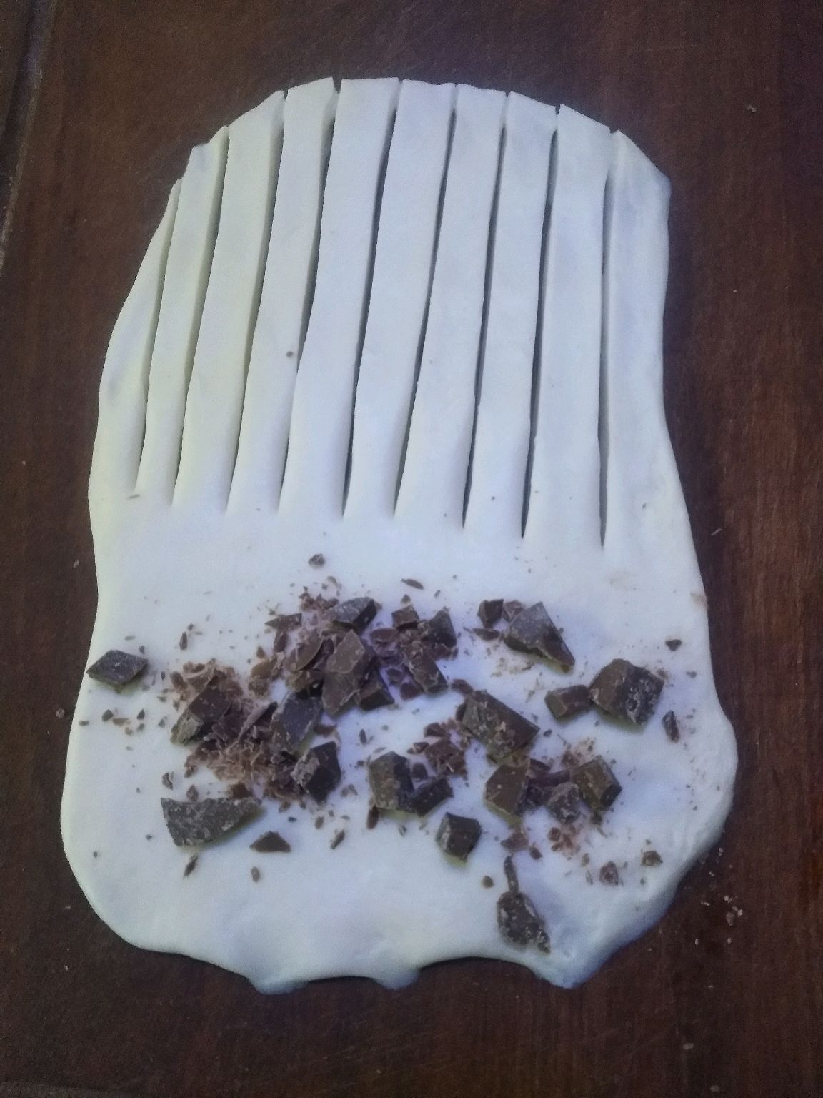 ，柔软拉丝的奶酪巧克力排包
