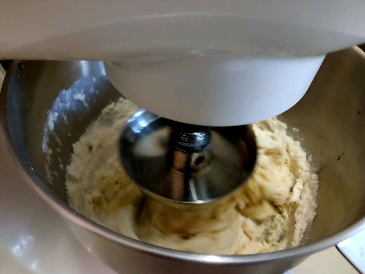 柔软拉丝小面包
