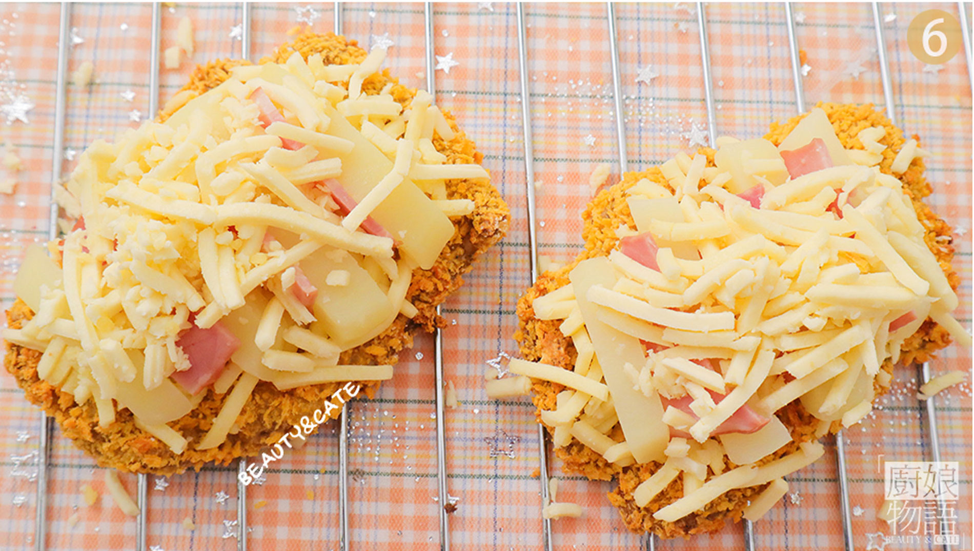 肉食主义的快乐！超大块炸鸡做的「肯德基同款chizza」