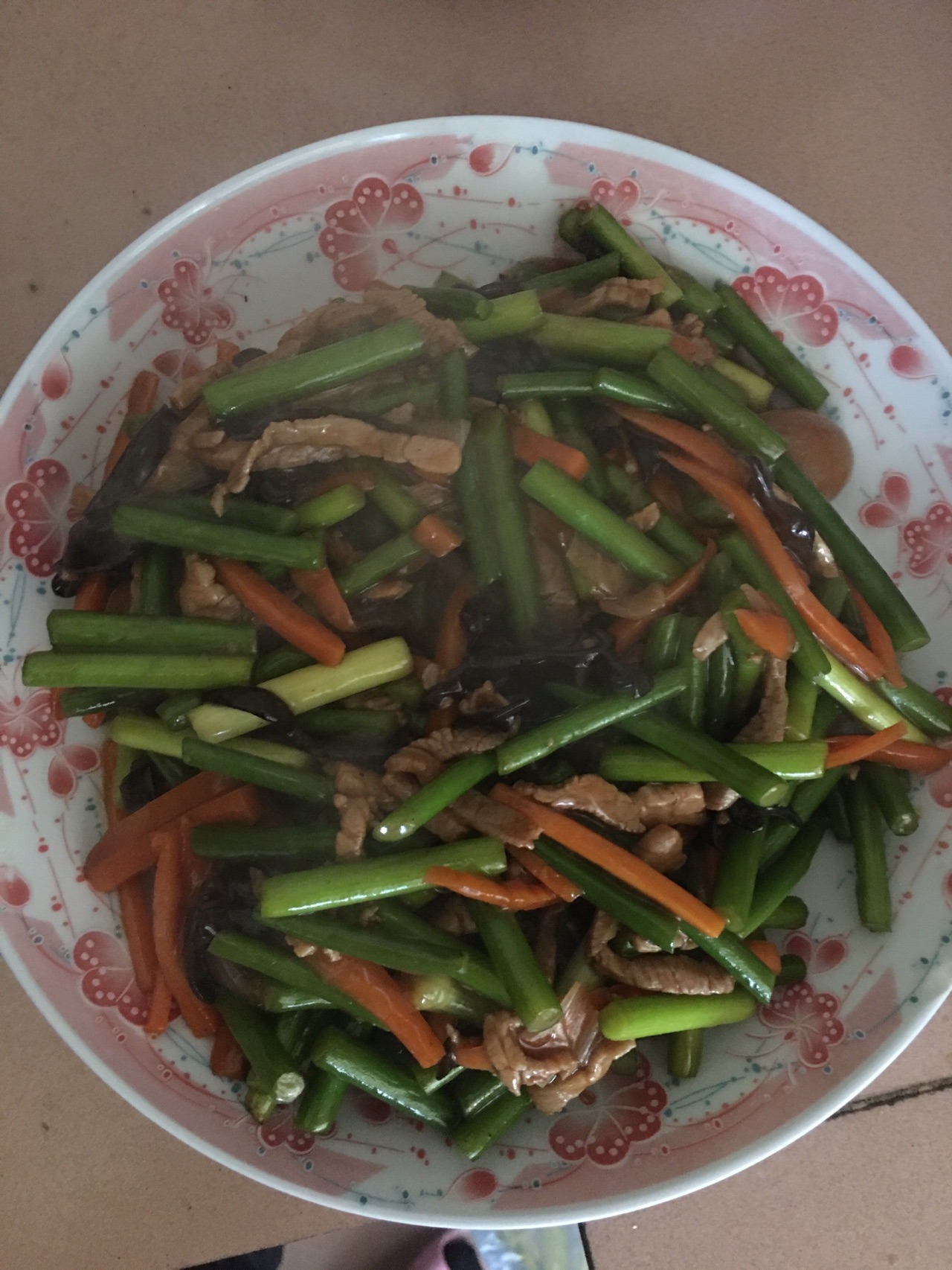 肉丝炒蒜薹