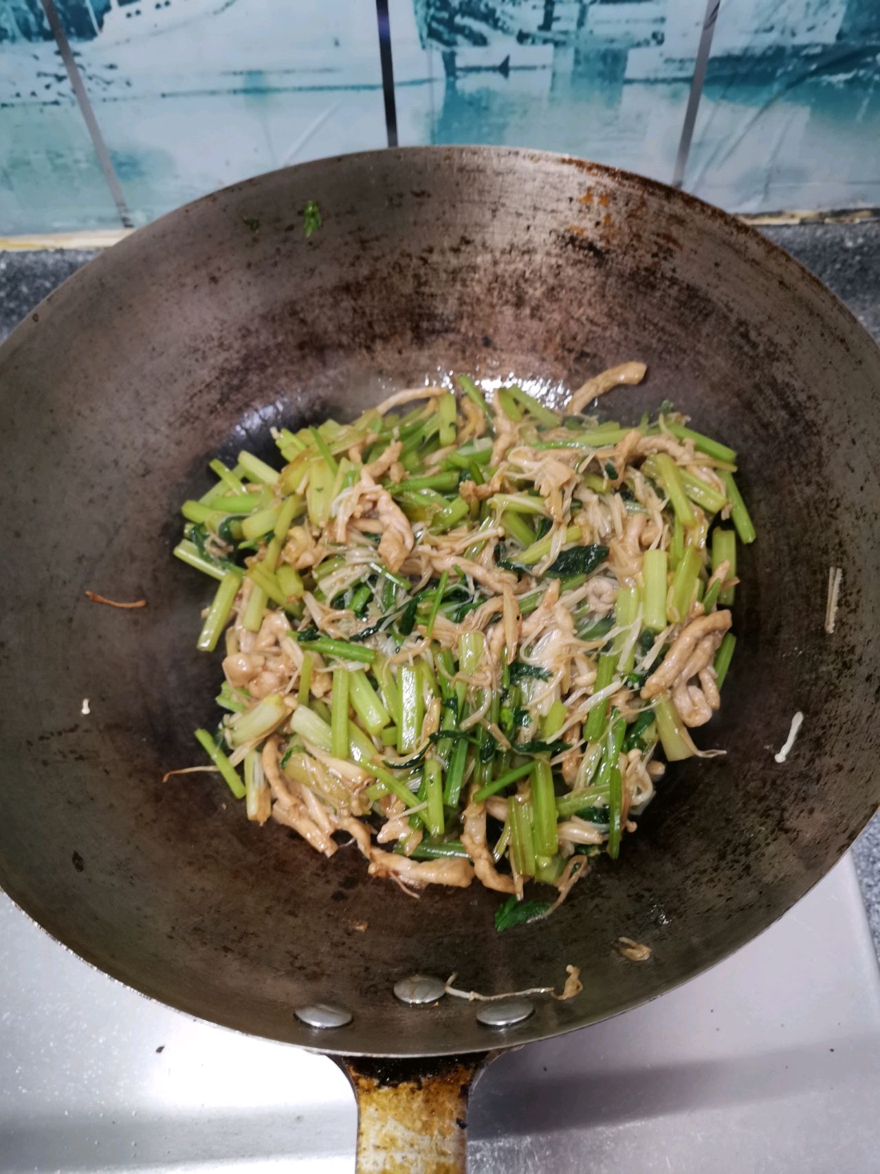 肉丝金针菇炒水芹