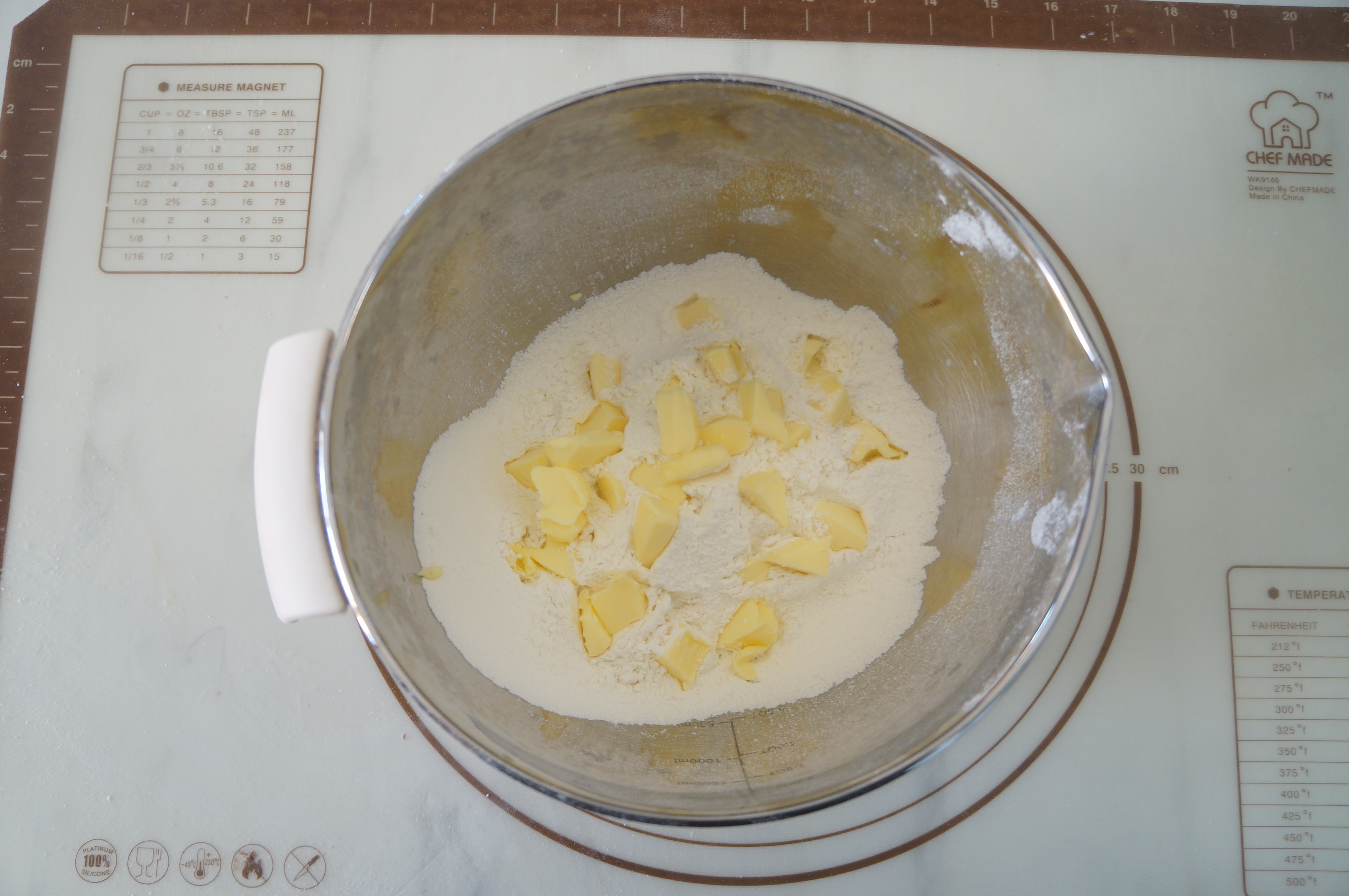 肉松蛋黄司康