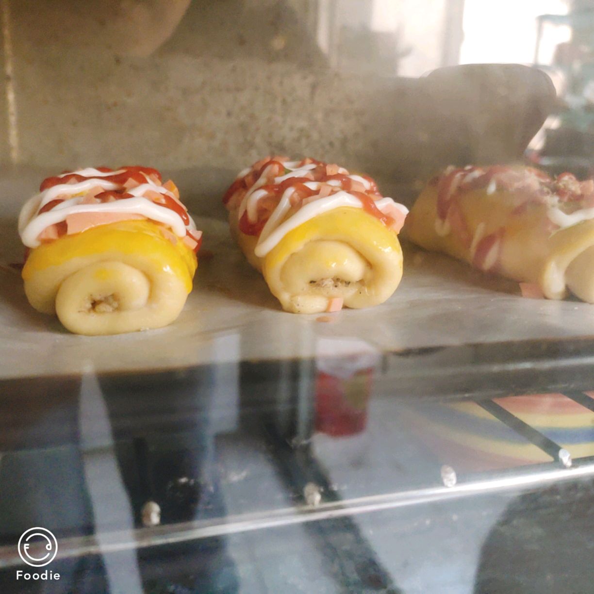 肉松火腿面包