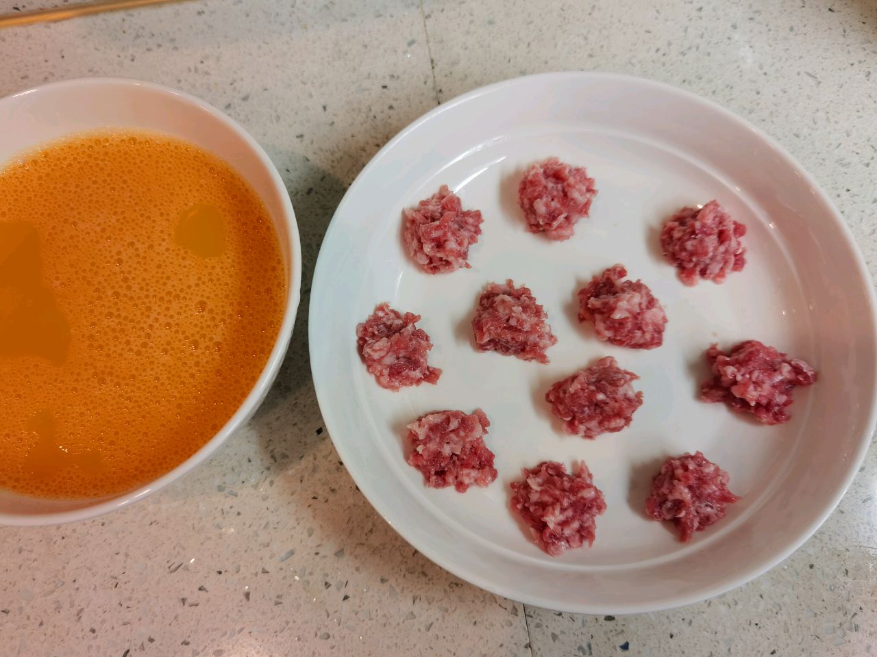 肉丸蒸水蛋