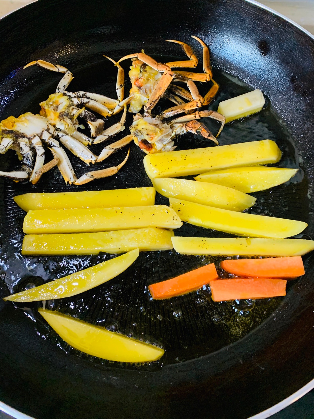肉蟹煲-鸡翅鸡爪