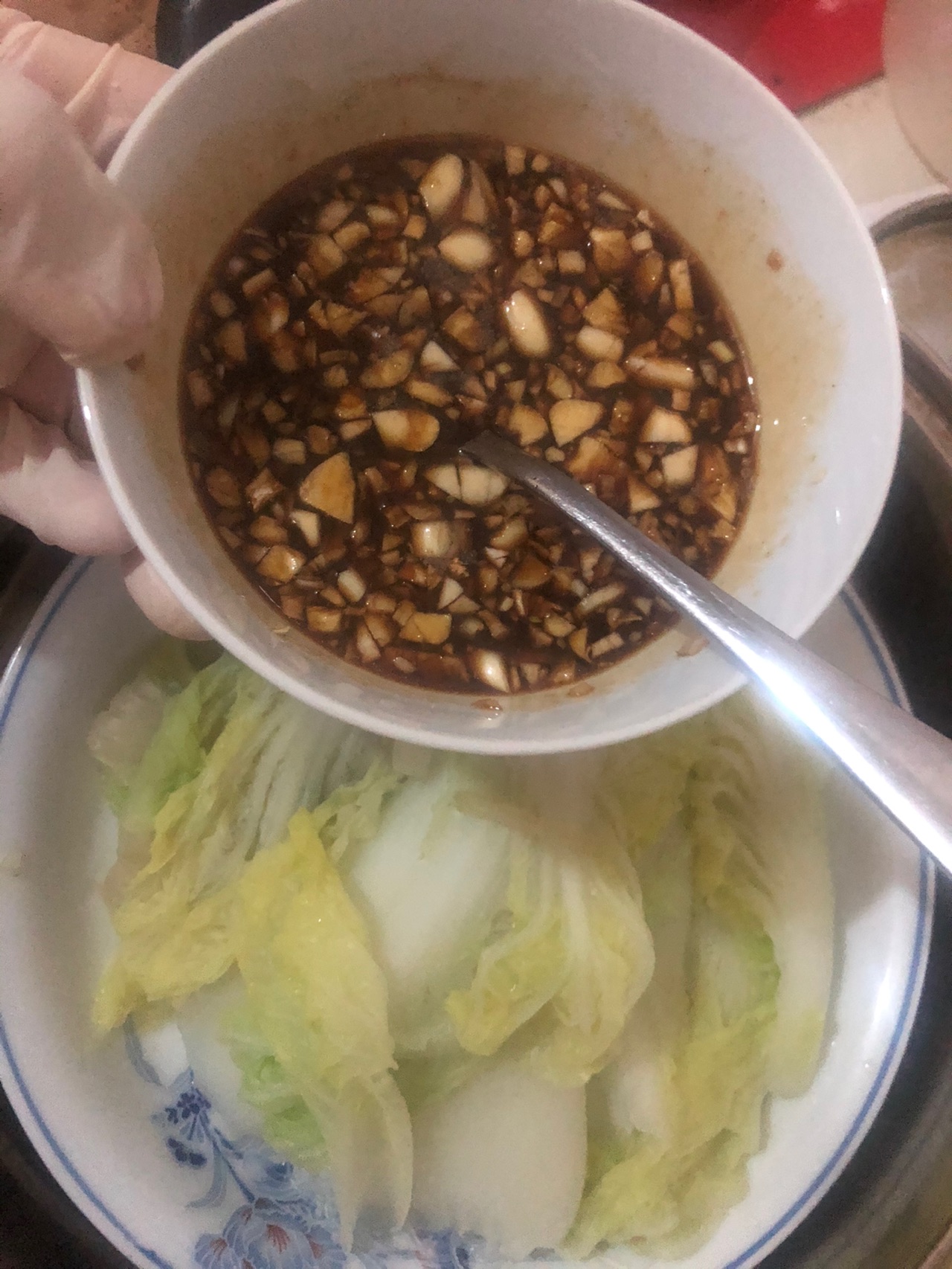 入门家常菜—蒜蓉粉丝娃娃菜