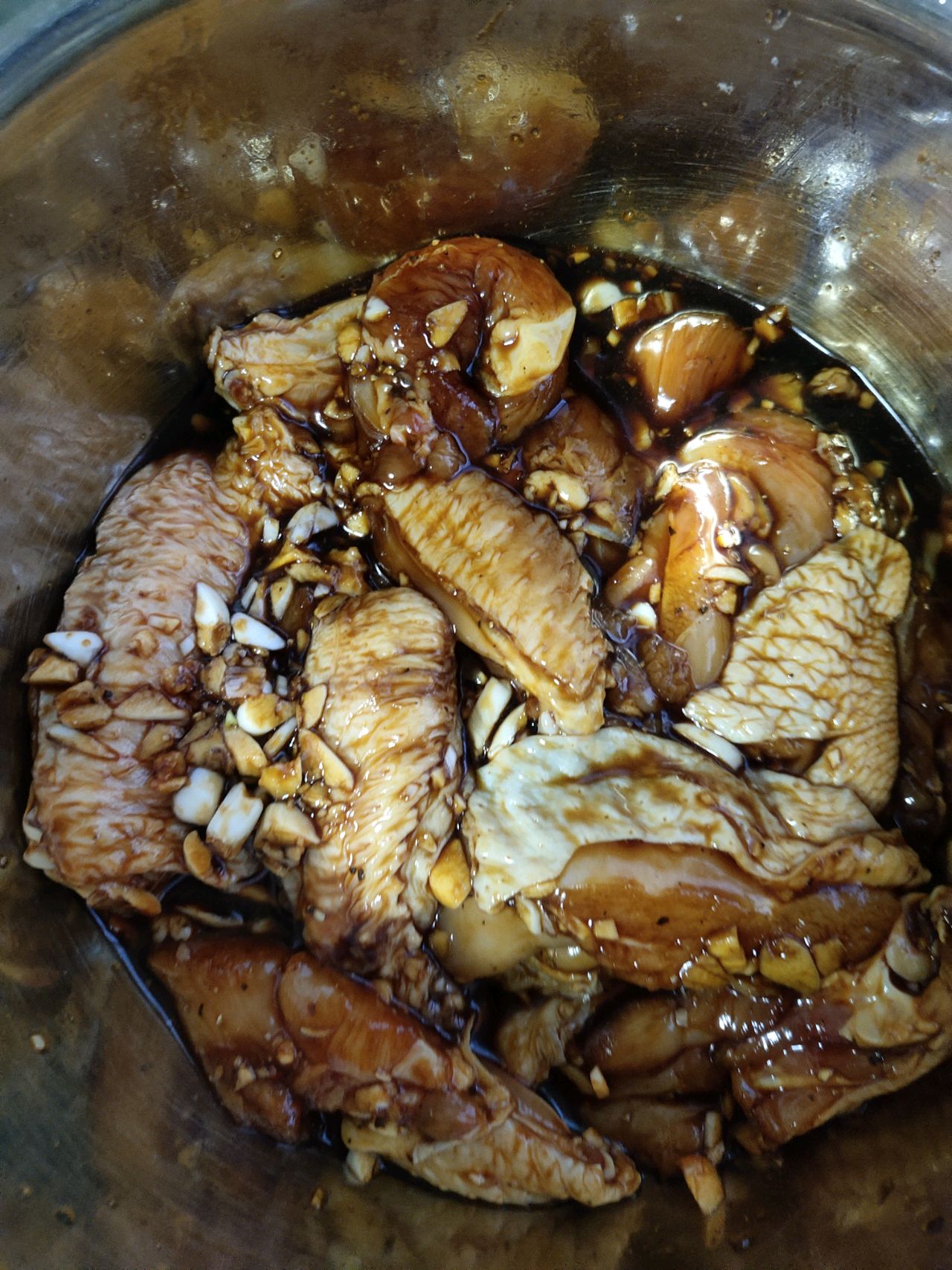 入味的蒜香鸡翅