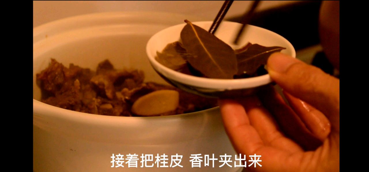 软烂入味的牛腩煲，米饭都吃多几碗
