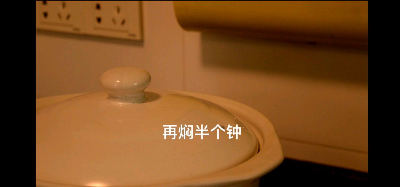 软烂入味的牛腩煲，米饭都吃多几碗