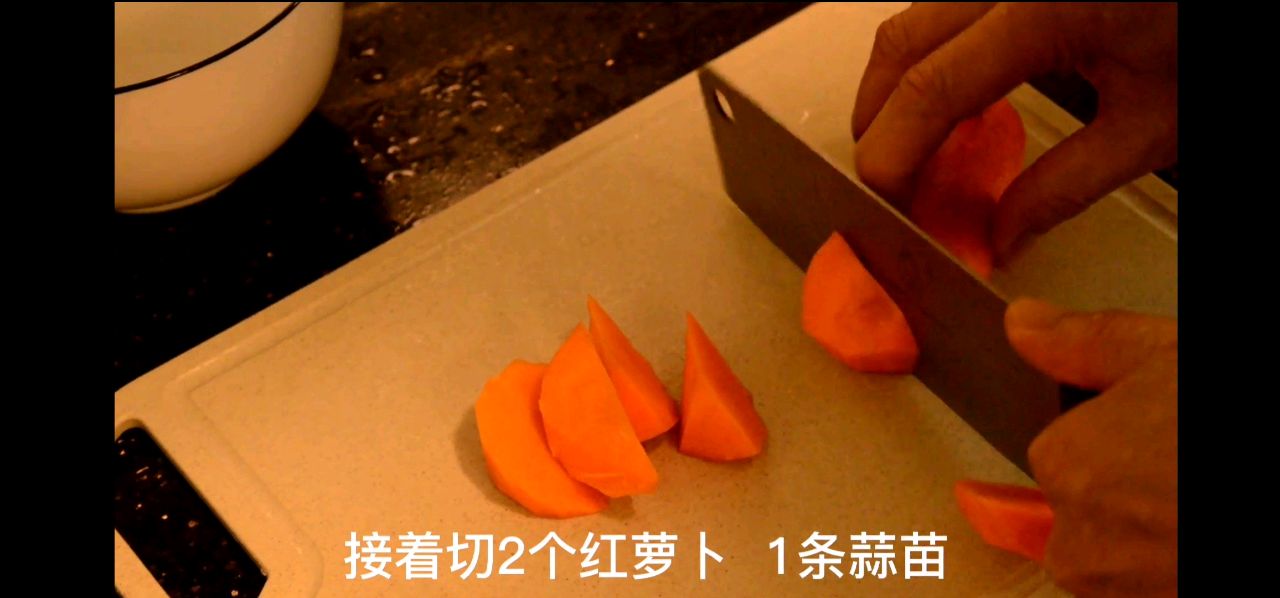 软烂入味的牛腩煲，米饭都吃多几碗