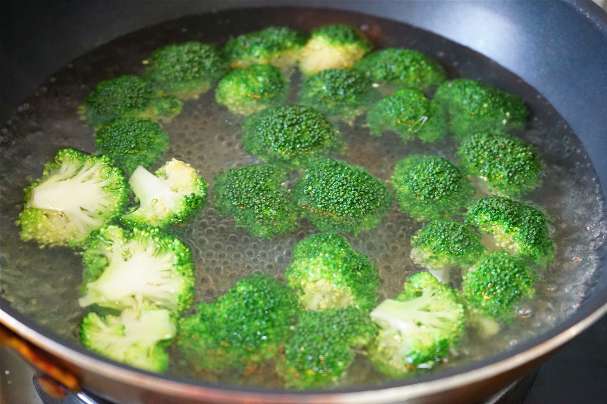 软嫩可口的三鲜玉子豆腐