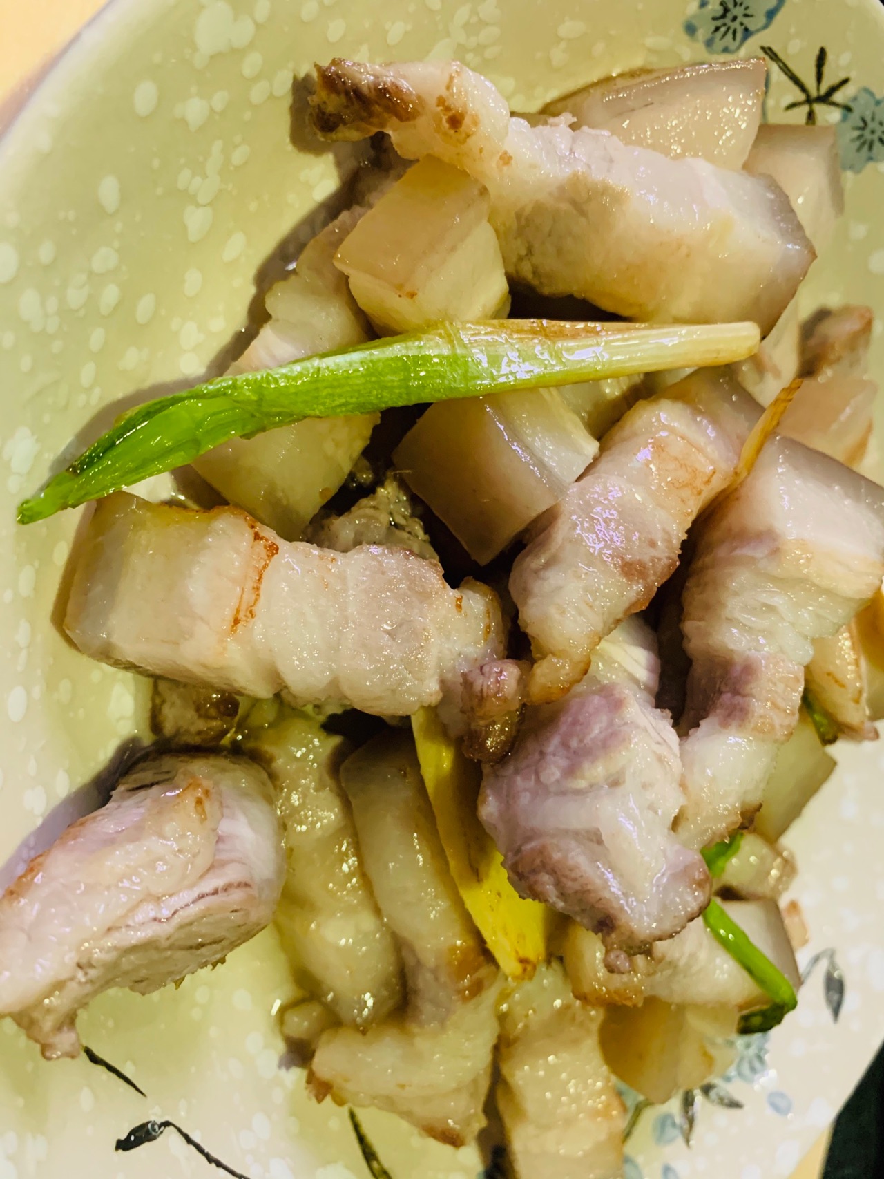 软糯入口即化的板栗红烧肉
