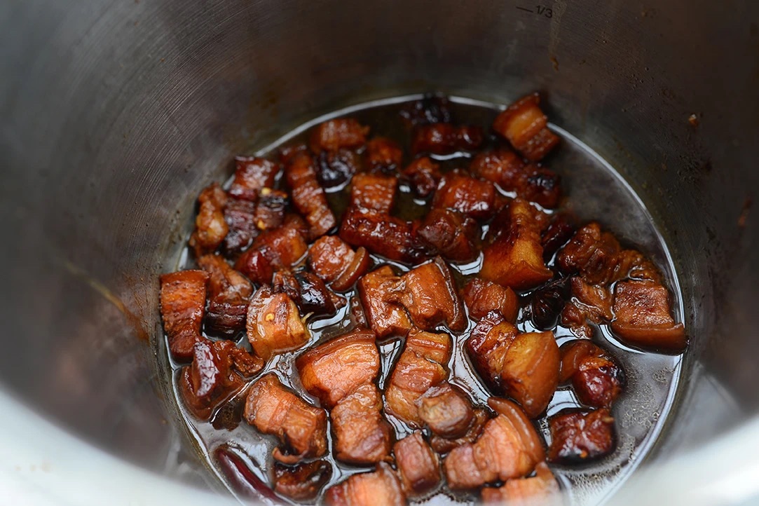 软糯入口即化的【鲍鱼红烧肉】