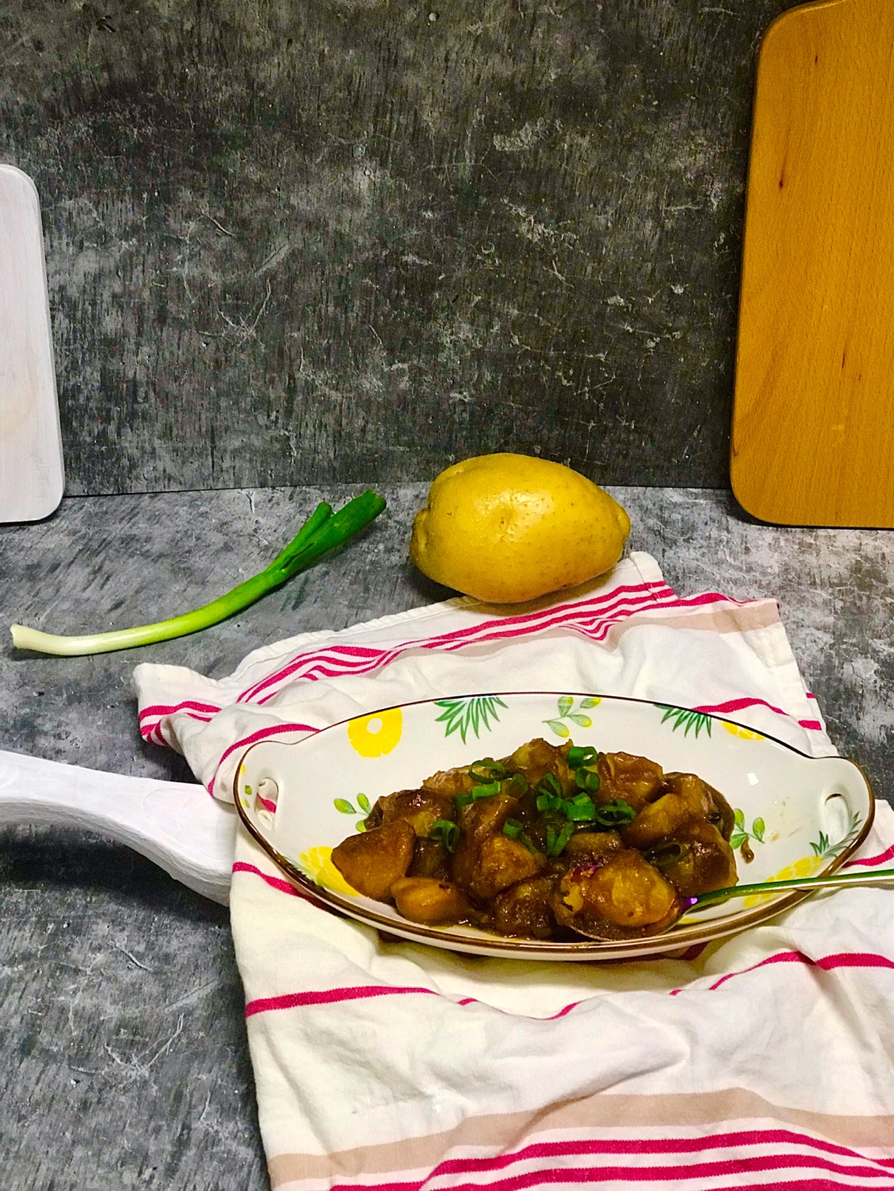 软糯又下饭的红烧土豆