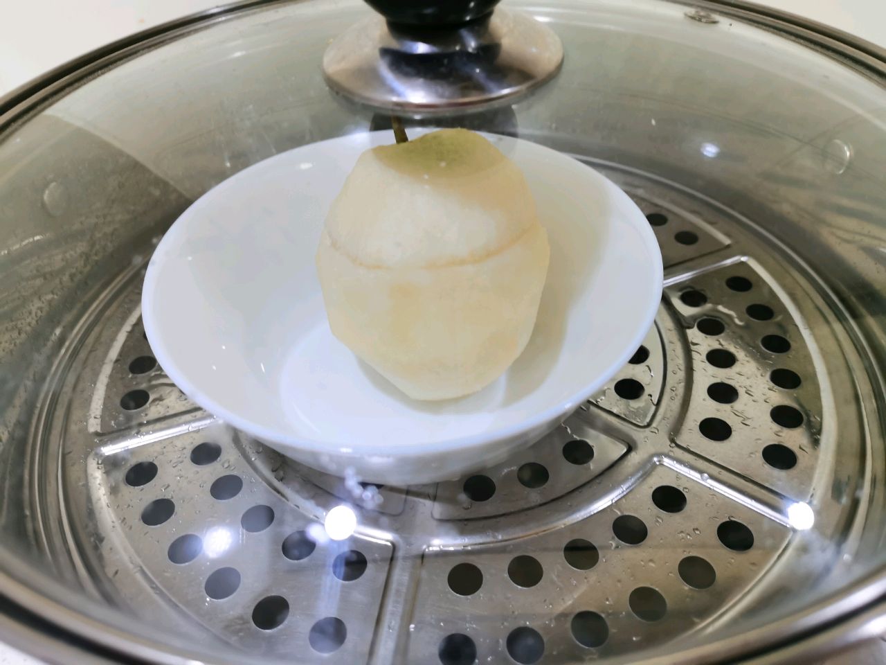 润肺止咳超有效——川贝冰糖蒸雪梨