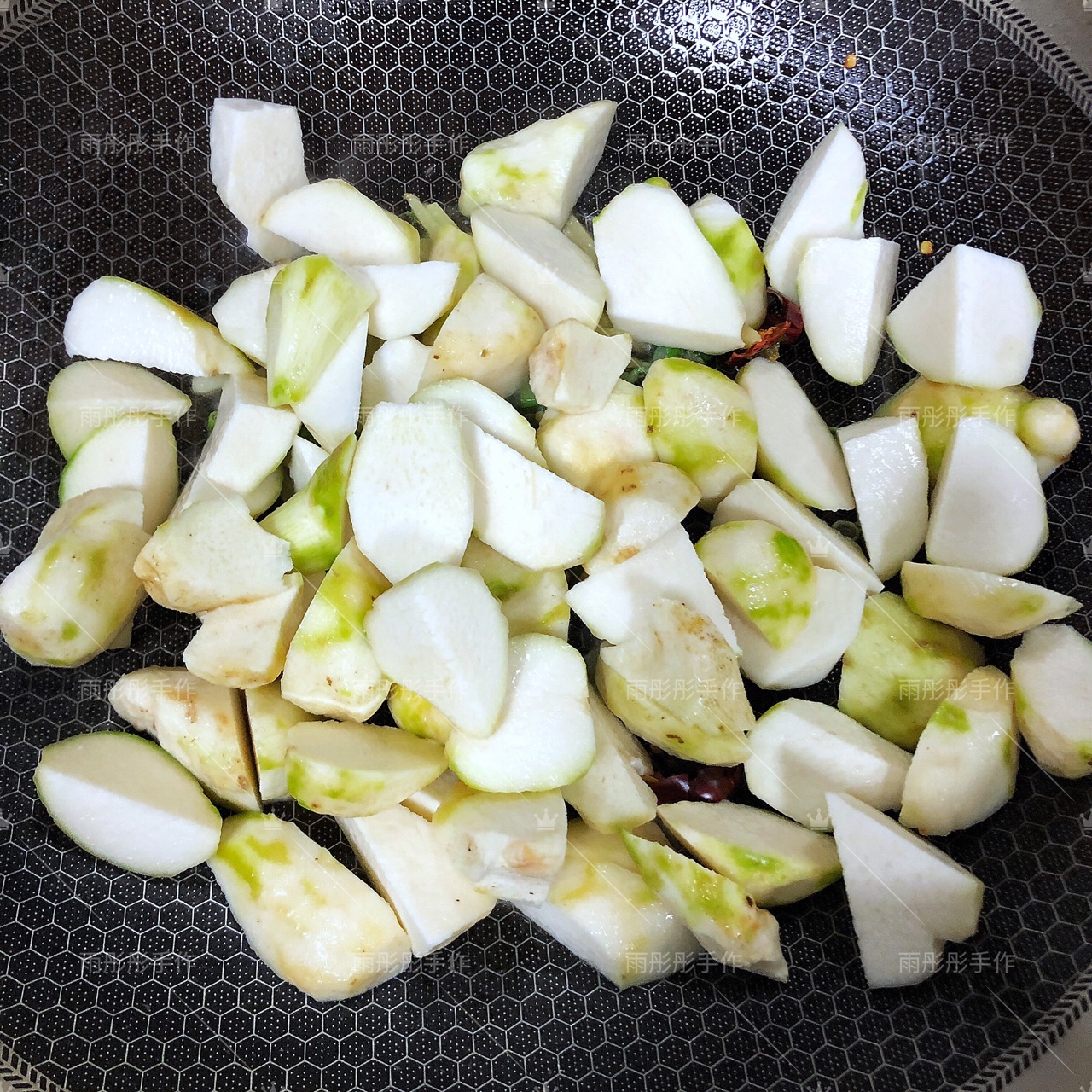 ㊙️傻瓜级菜谱‼️莱阳芋头炖茼蒿‼️