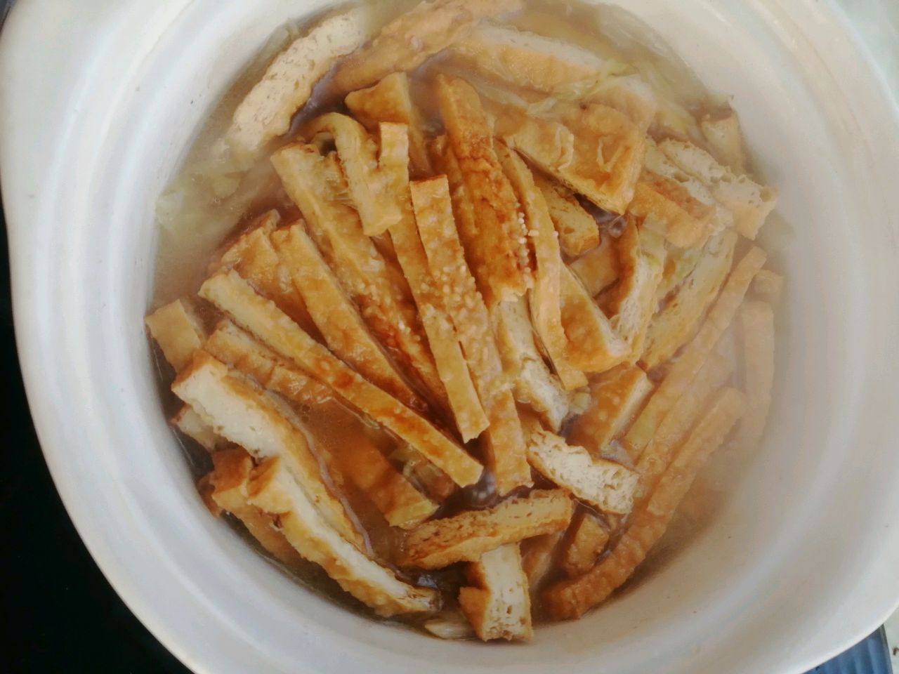 砂锅白菜炖豆干