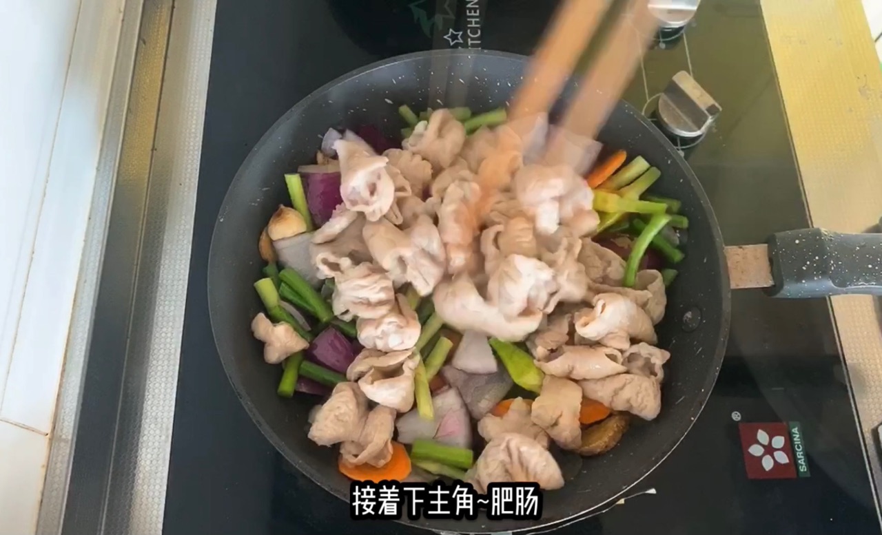砂锅肥肠