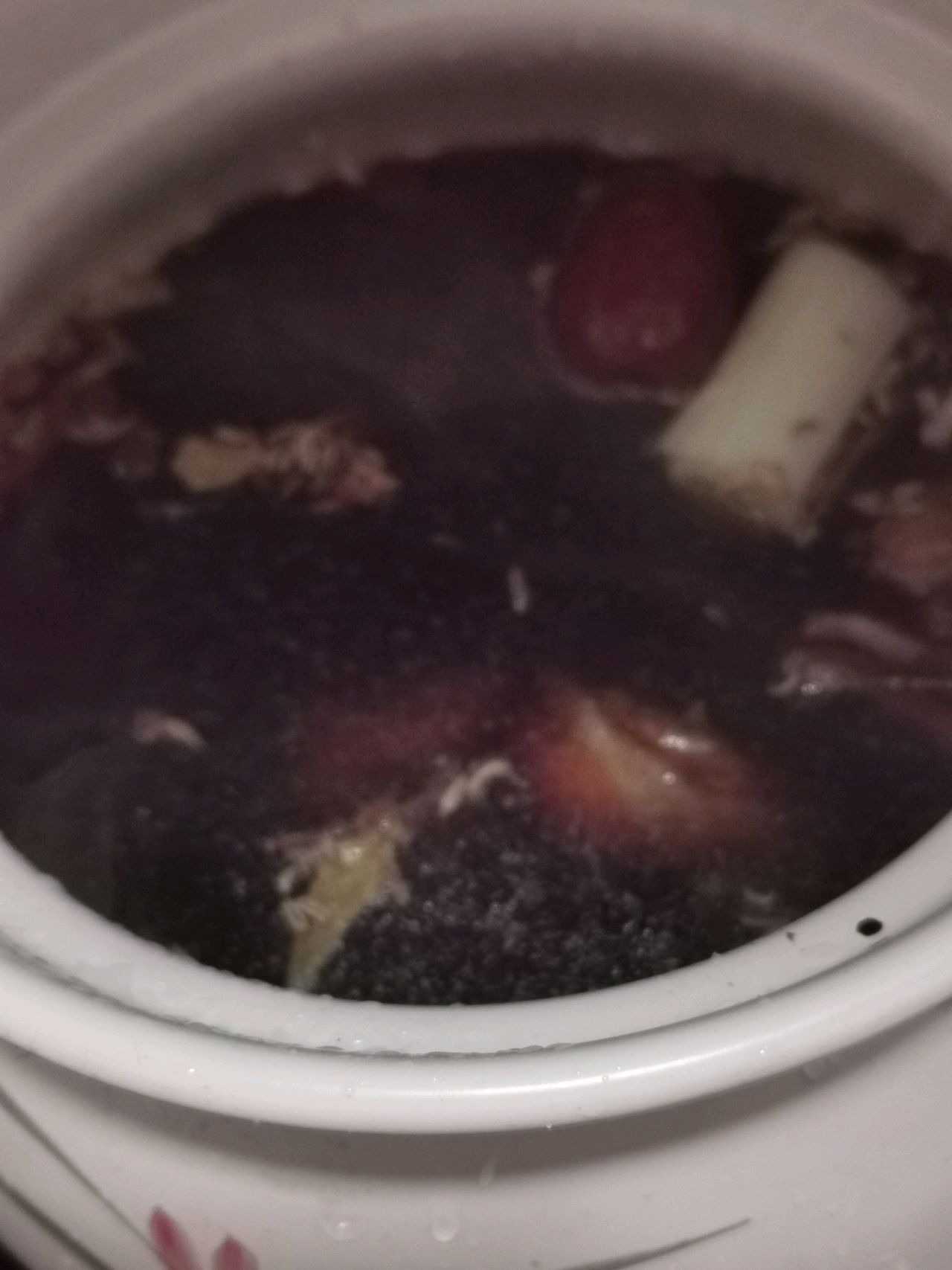 砂锅卤猪蹄