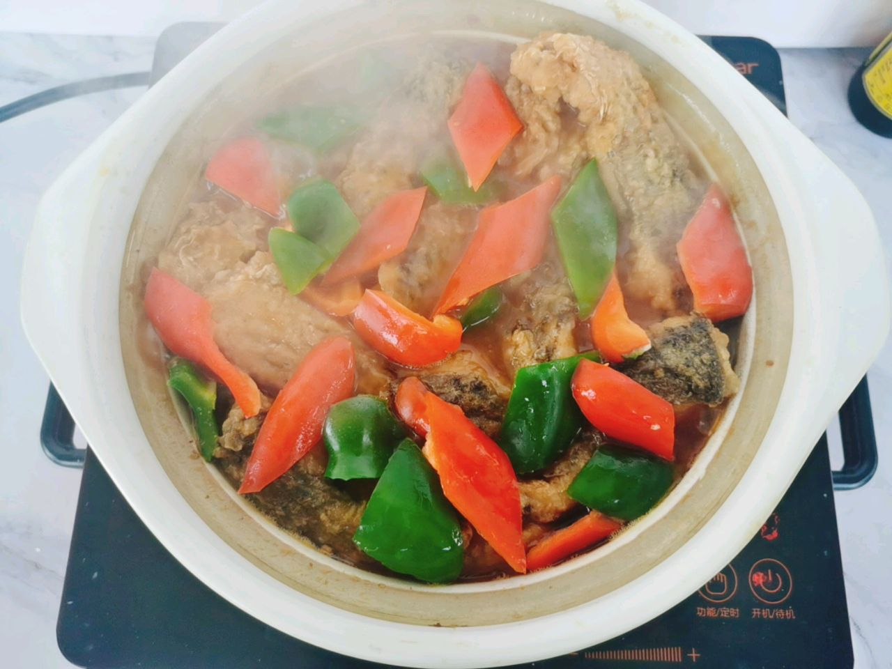 砂锅啤酒炖鱼